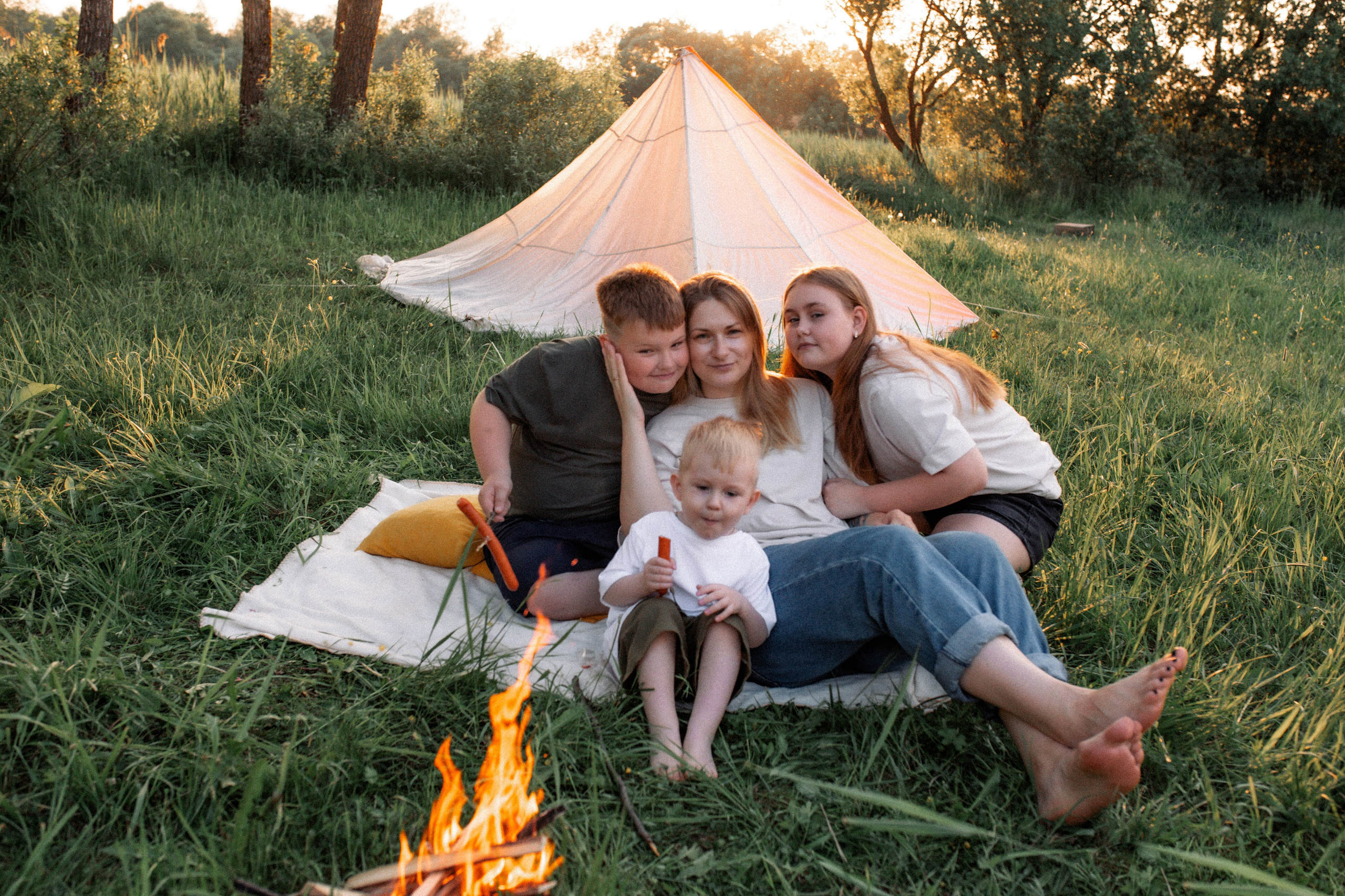 Ира с семьёй