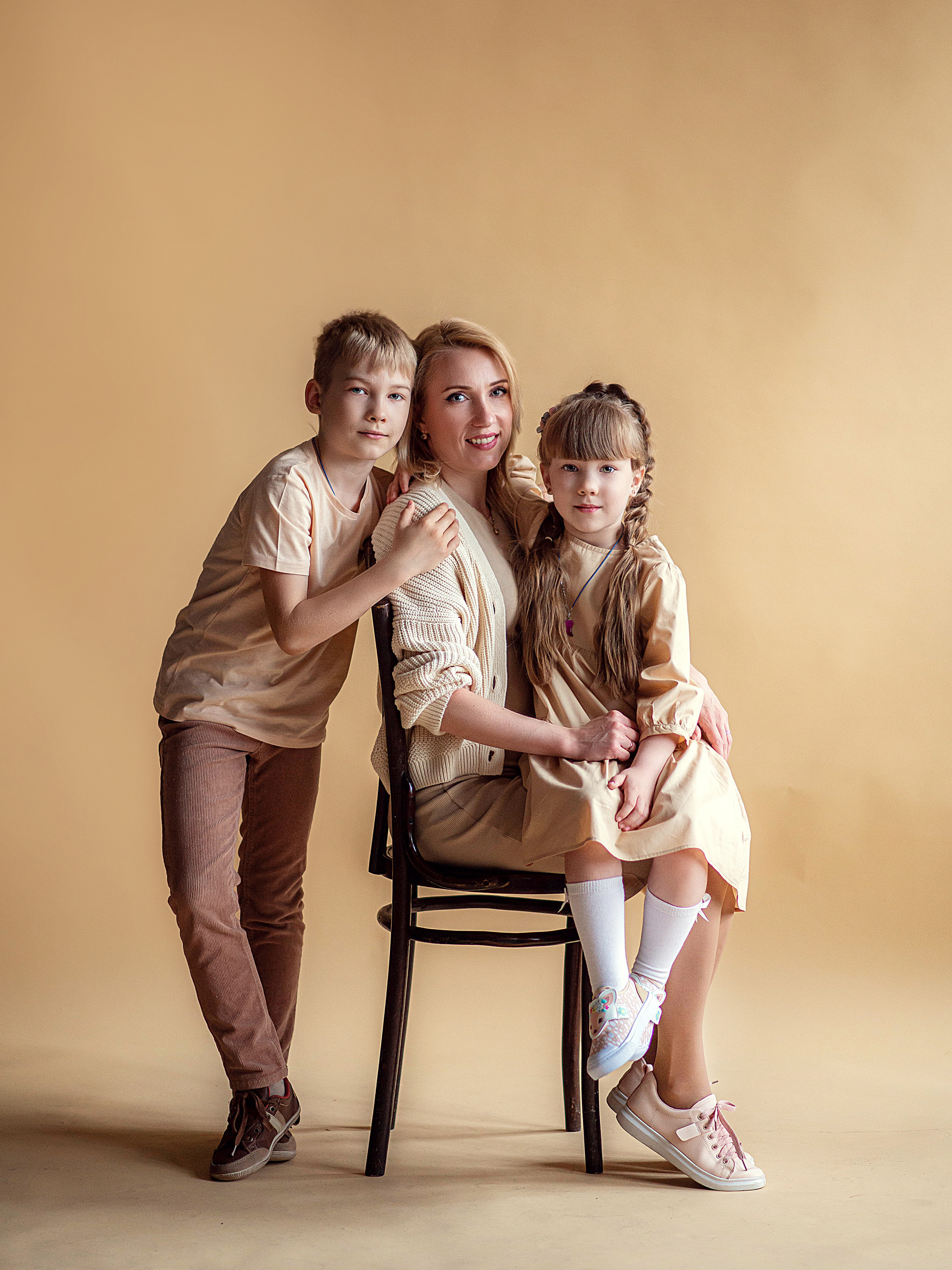 Студийные съемки. Семейный и детский фотограф в Подольске и Москве