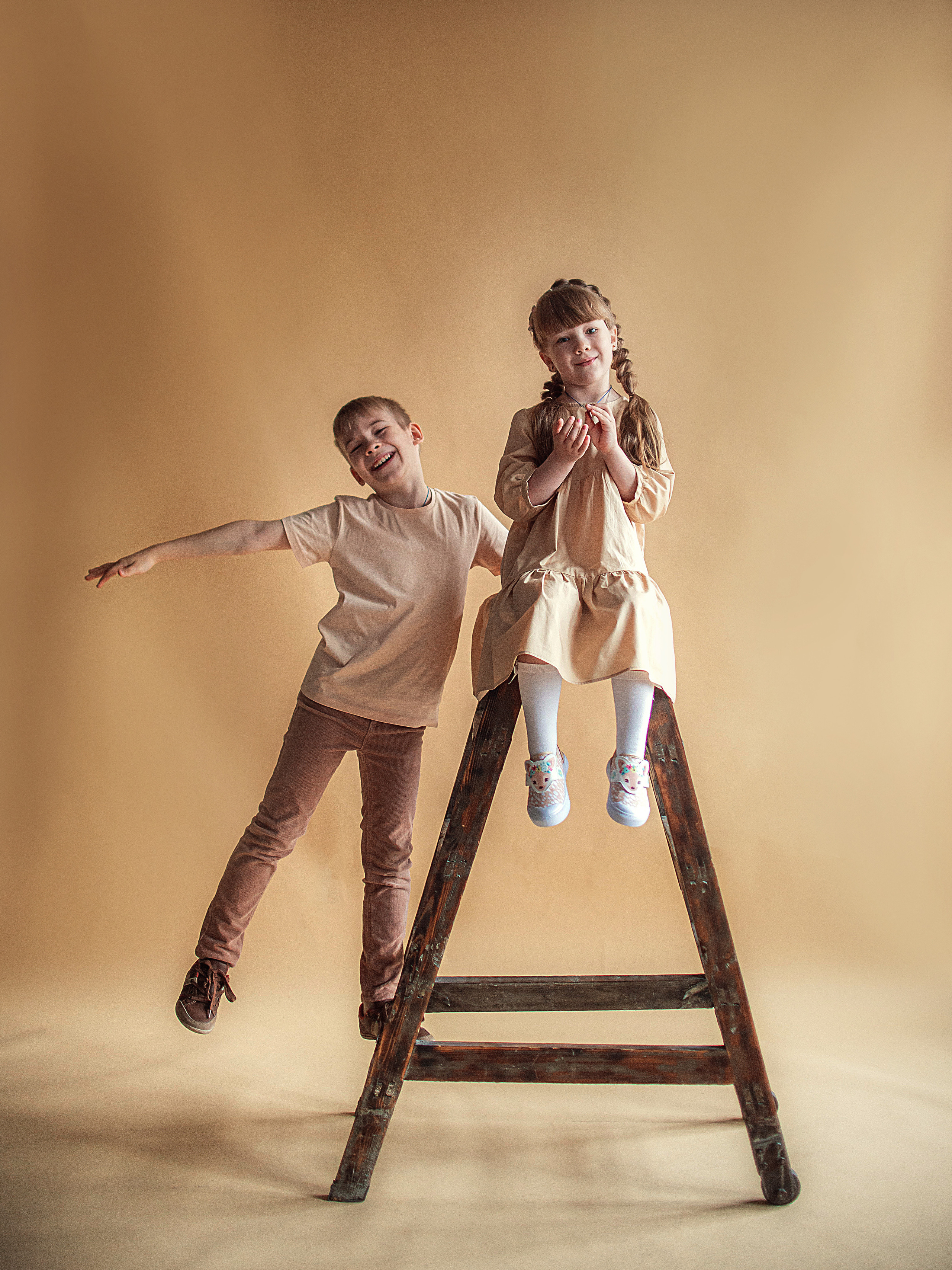 Студийные съемки. Семейный и детский фотограф в Подольске и Москве