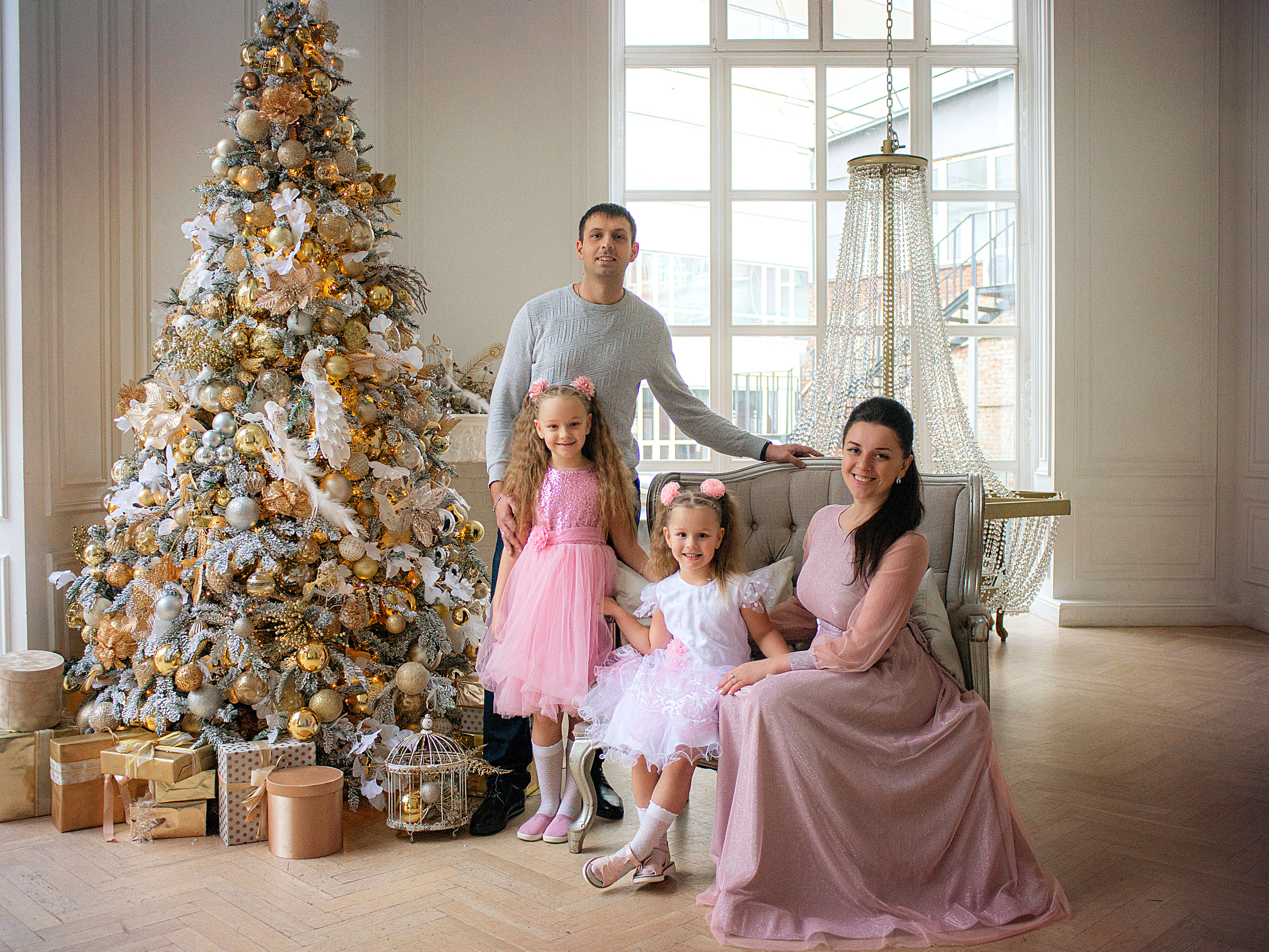 Студийные съемки. Семейный и детский фотограф в Подольске и Москве