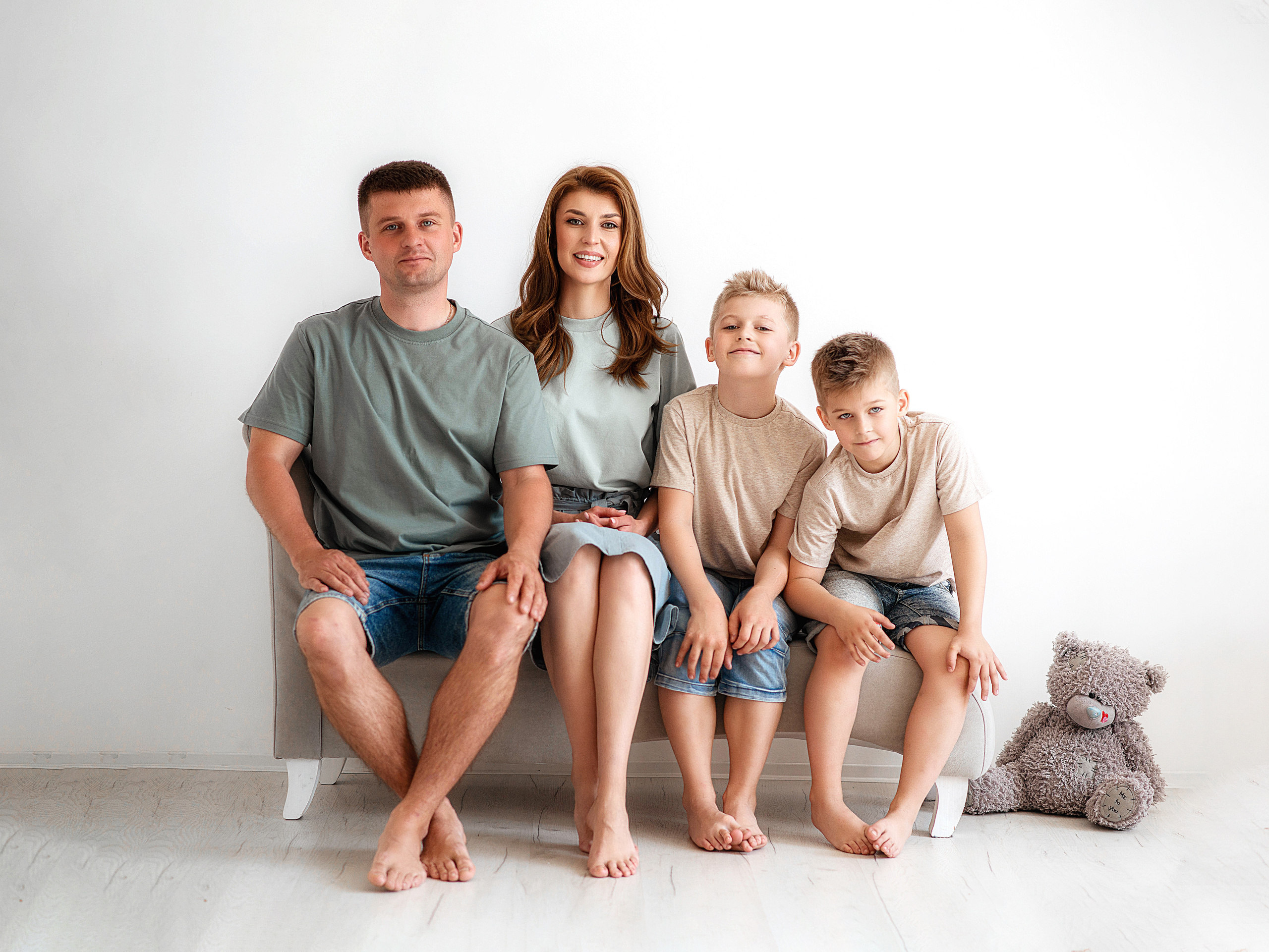 Студийные съемки. Семейный и детский фотограф в Подольске и Москве