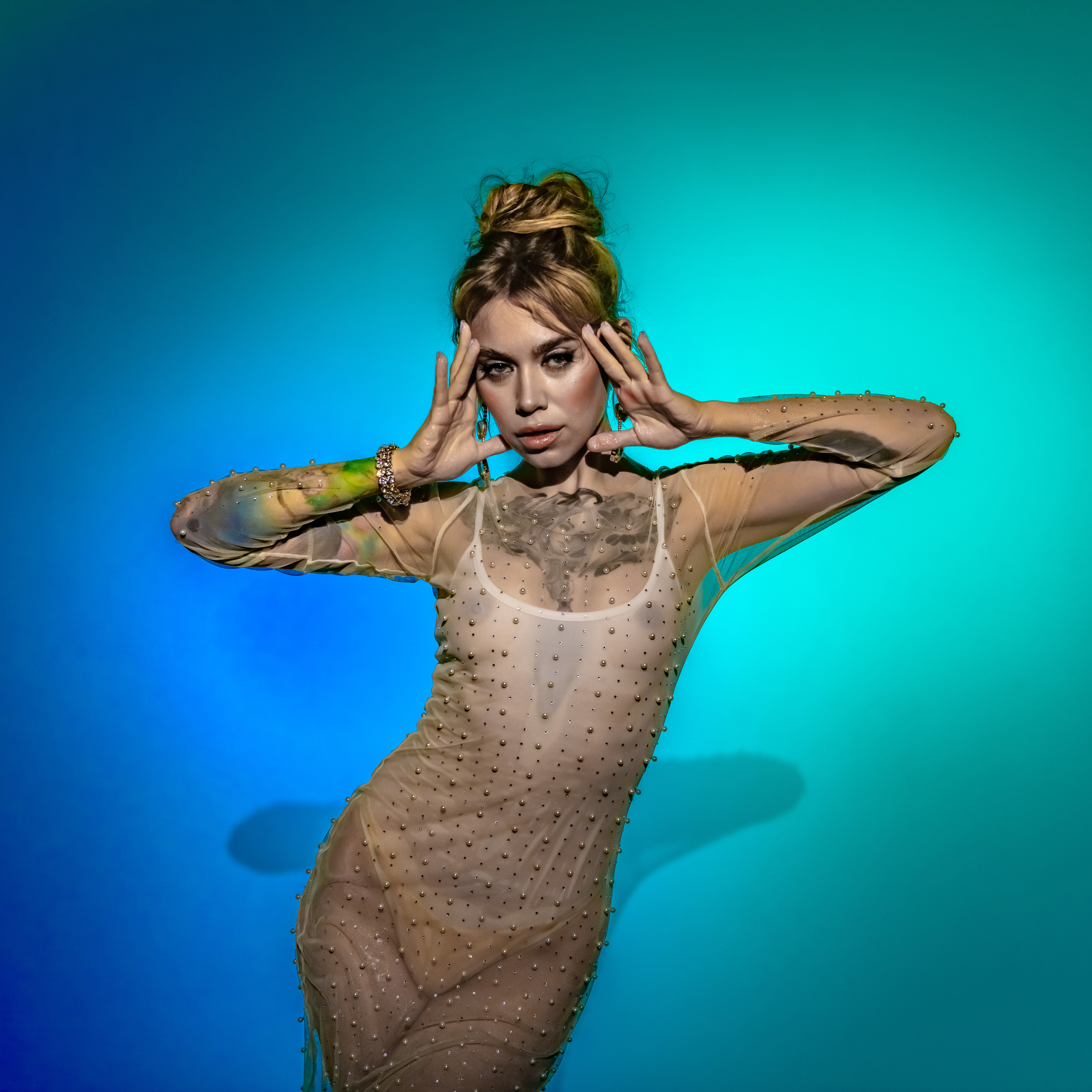 Glamour & Fashion. OneSnap