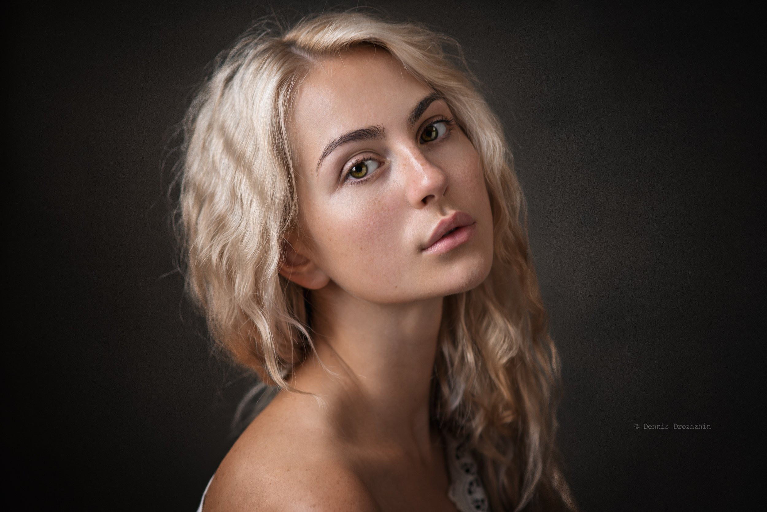 Денис Дрожжин. OneSnap