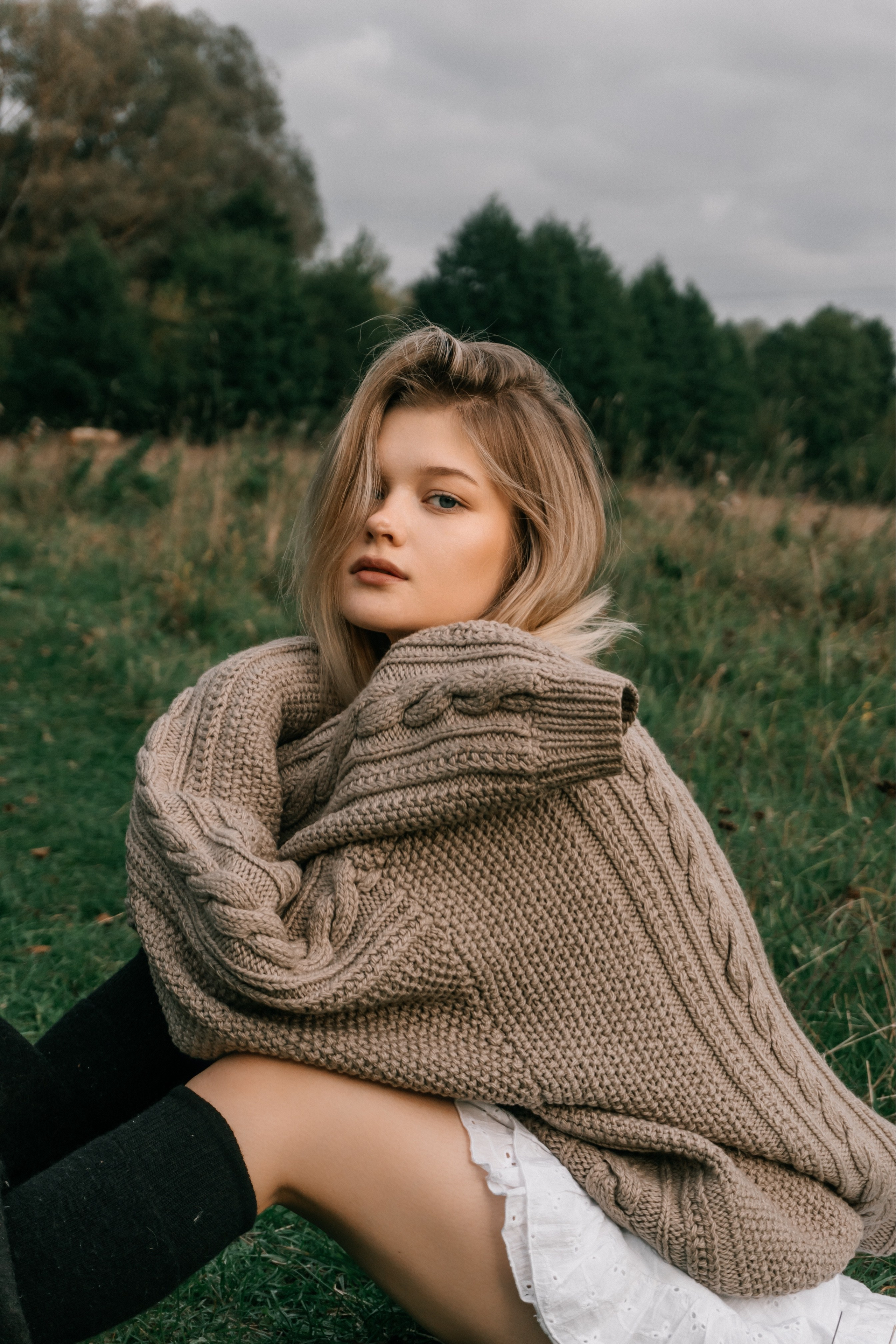 Julia. Я — Алёна и я фотографирую красиво (е)