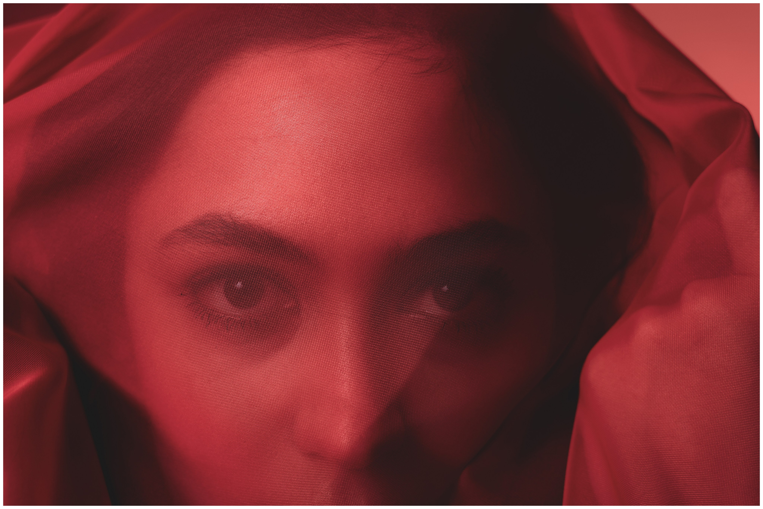 Александра. Портретный фотограф в Орле. Готовые фото за 3 дня! Помощь в позировании. Советы по организации