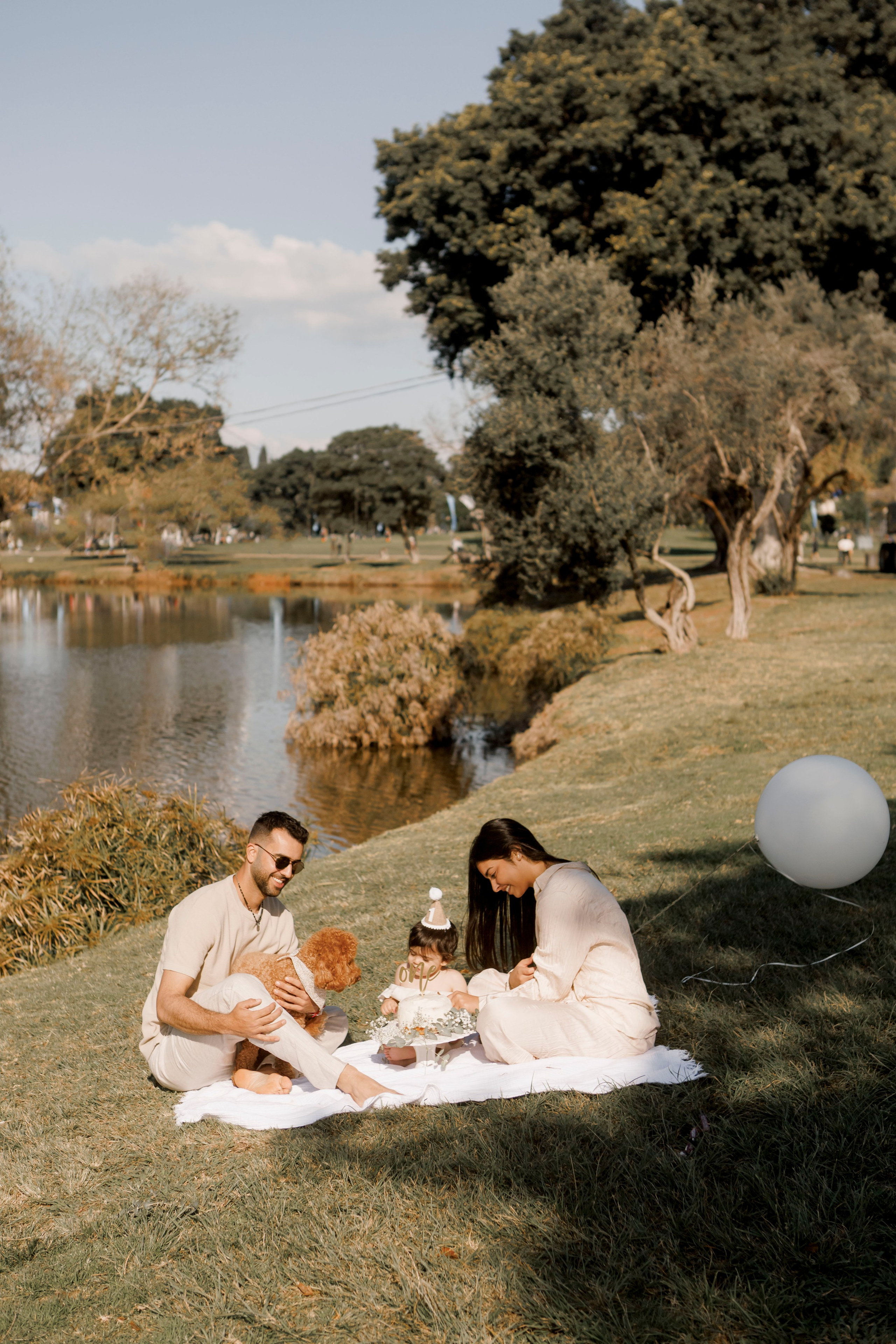First birthday inside the park (sunrise). Главная