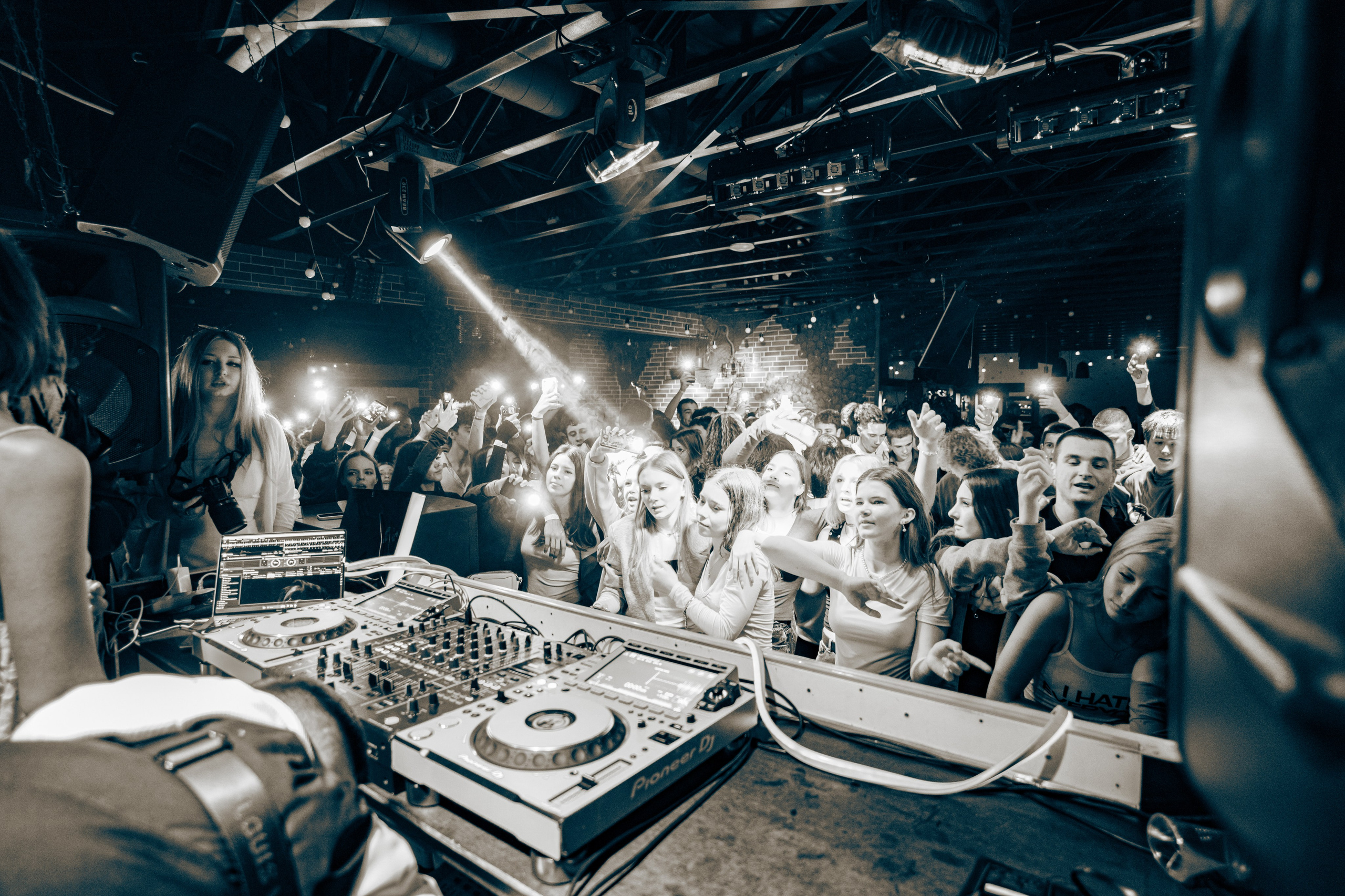 Balagan Showcase + Чоко и Пай / @Небесный Сад. Концертный фотограф в Краснодаре