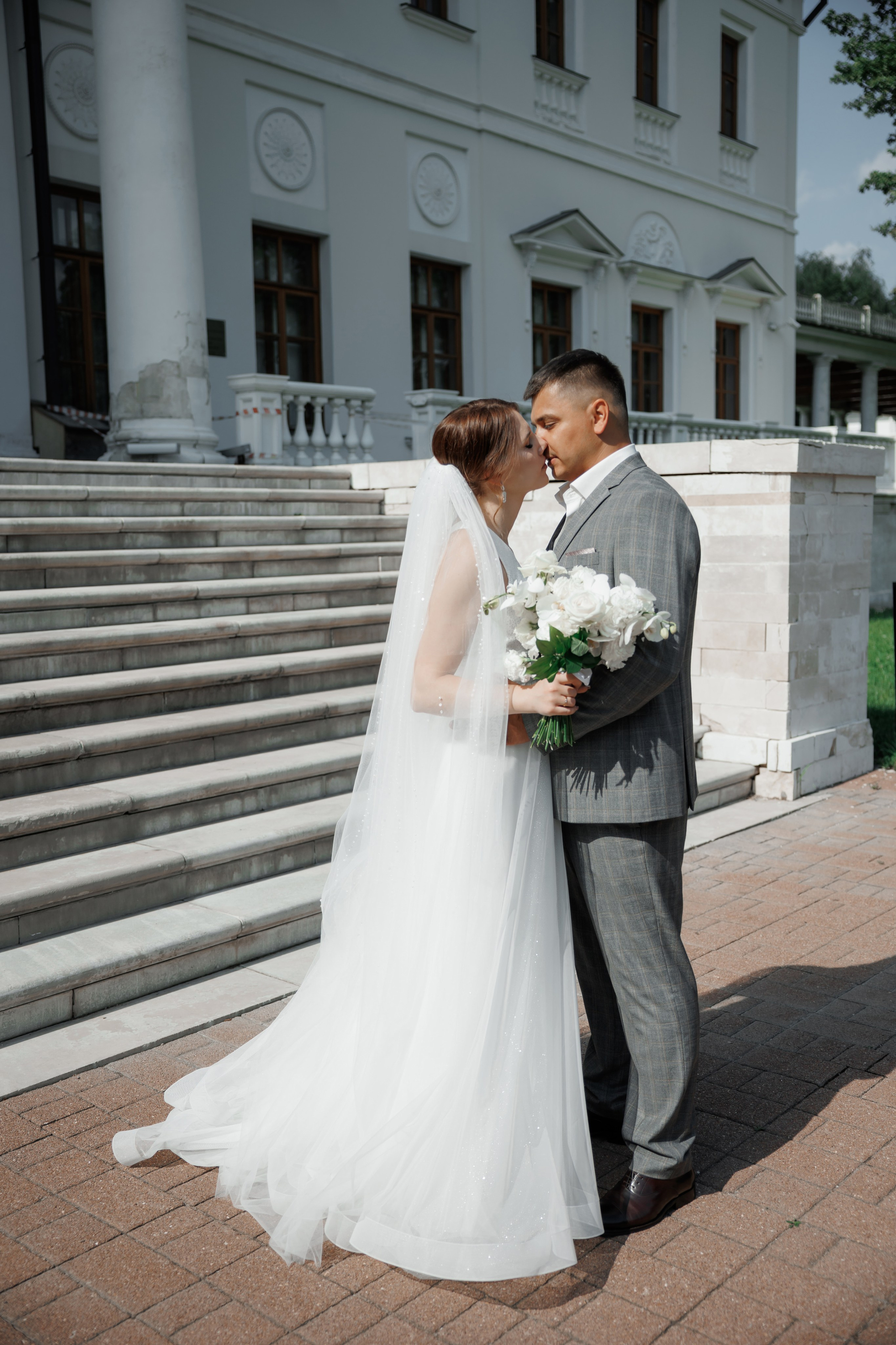 ЗАГС Бутово и Остафьево. Свадебный и репортажный фотограф (Москва, Королев и другие)