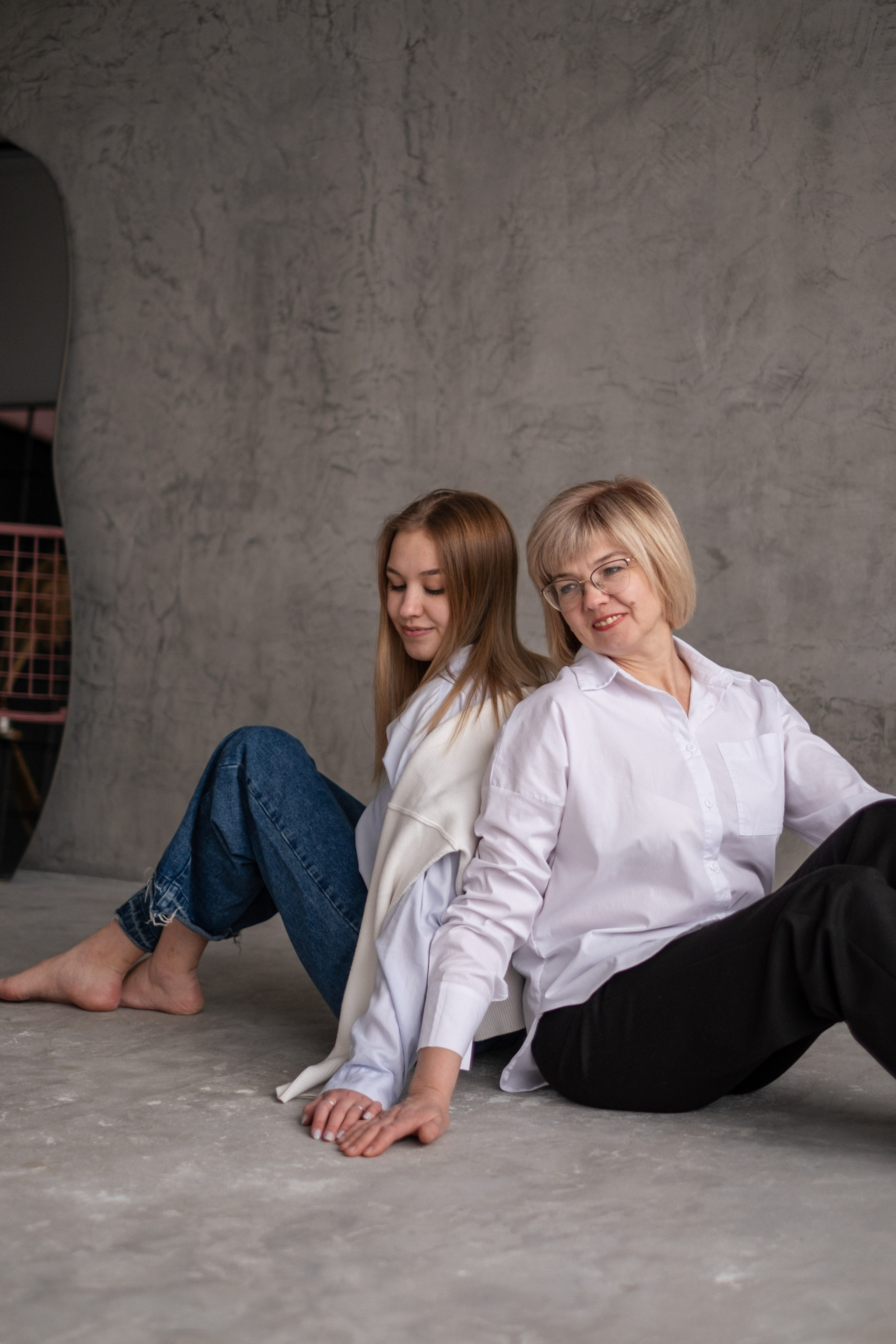 Наталья и Оля | мама и дочь в студии. Фотограф в Новосибирске Диана Ильиных