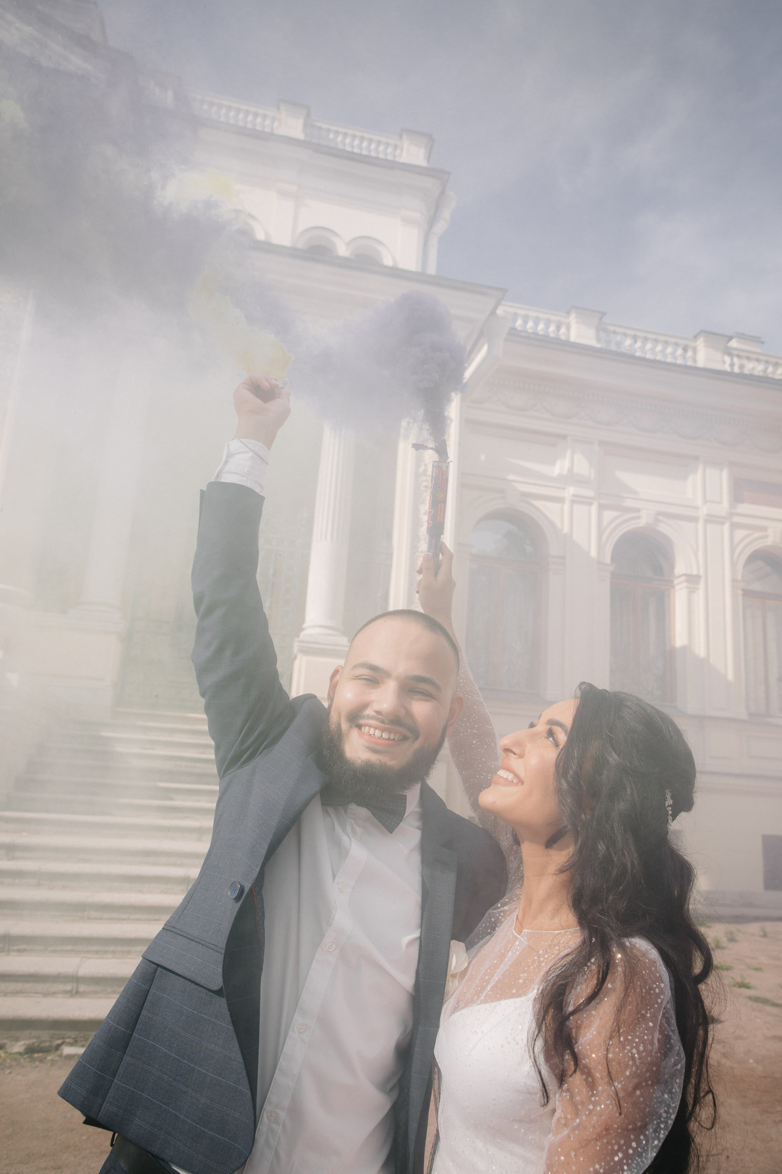 ВЫБОРГСКИЙ ЗАГС | июль, центр. Свадебный фотограф в Санкт-Петербурге Полина Корзухина