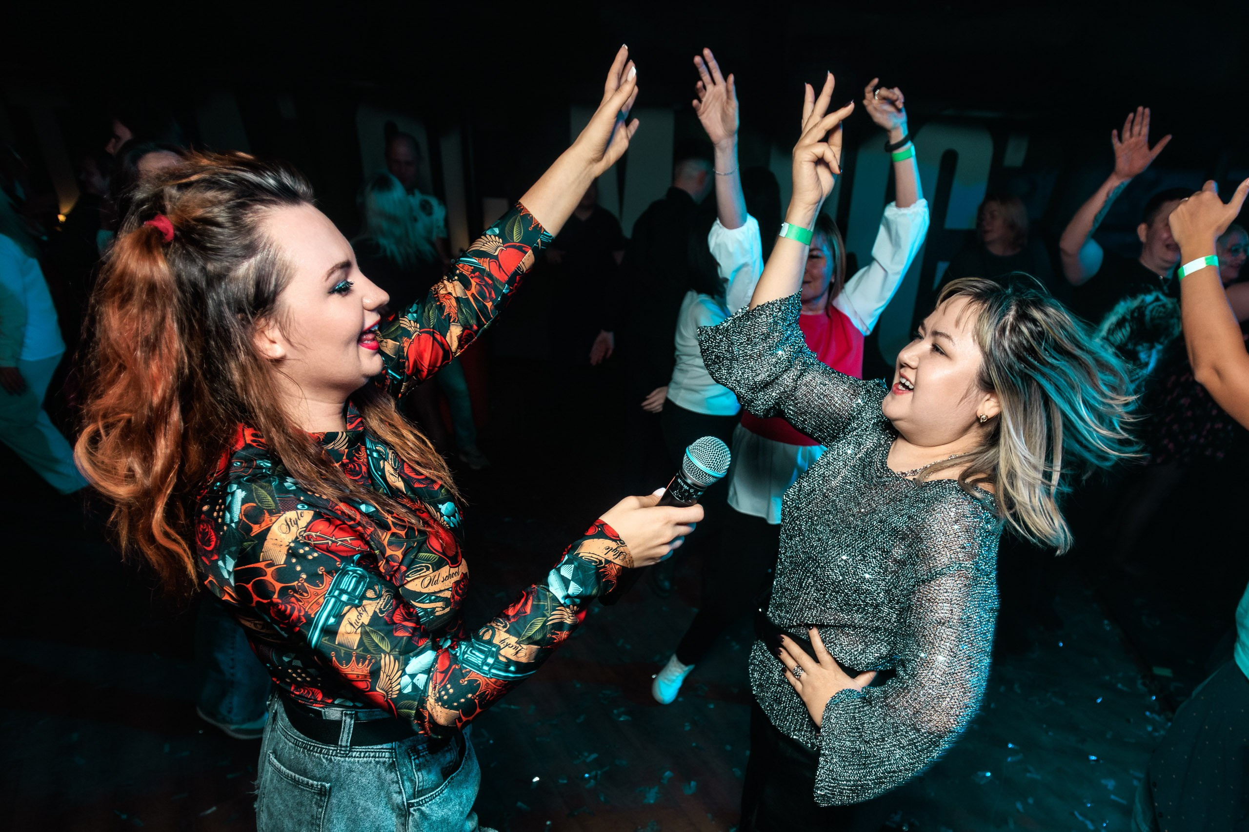 Юность. Репортажный фотограф Екатеринбург | Яркий, качественный репортаж | Концерты, клубы, репортаж, праздники, корпоративы