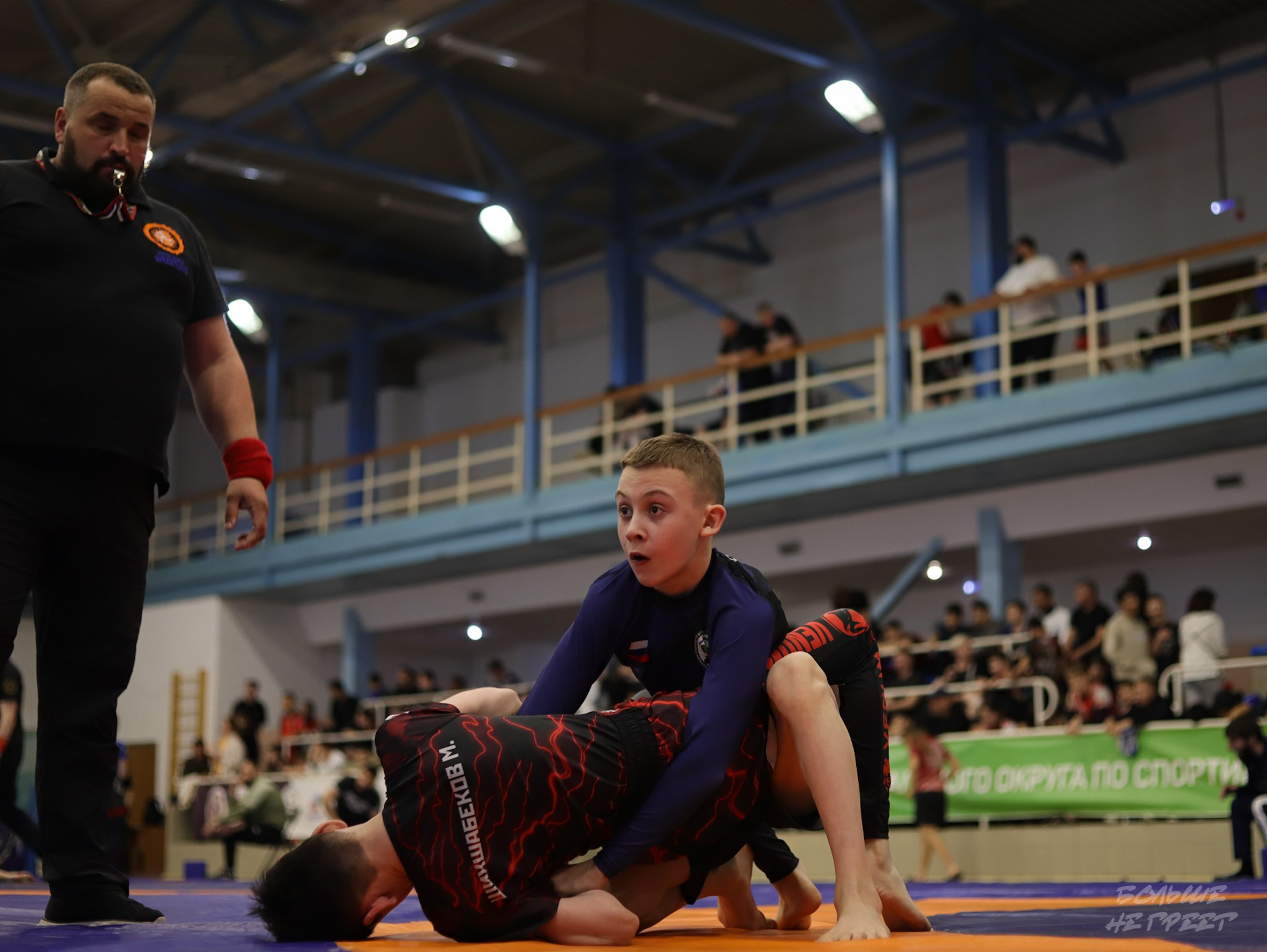 ПЕРВЕНСТВО УРФО ПО СПОРТИВНОЙ БОРЬБЕ ГРЭППЛИНГ И ГРЭППЛИНГ-ГИ. Больше не греет