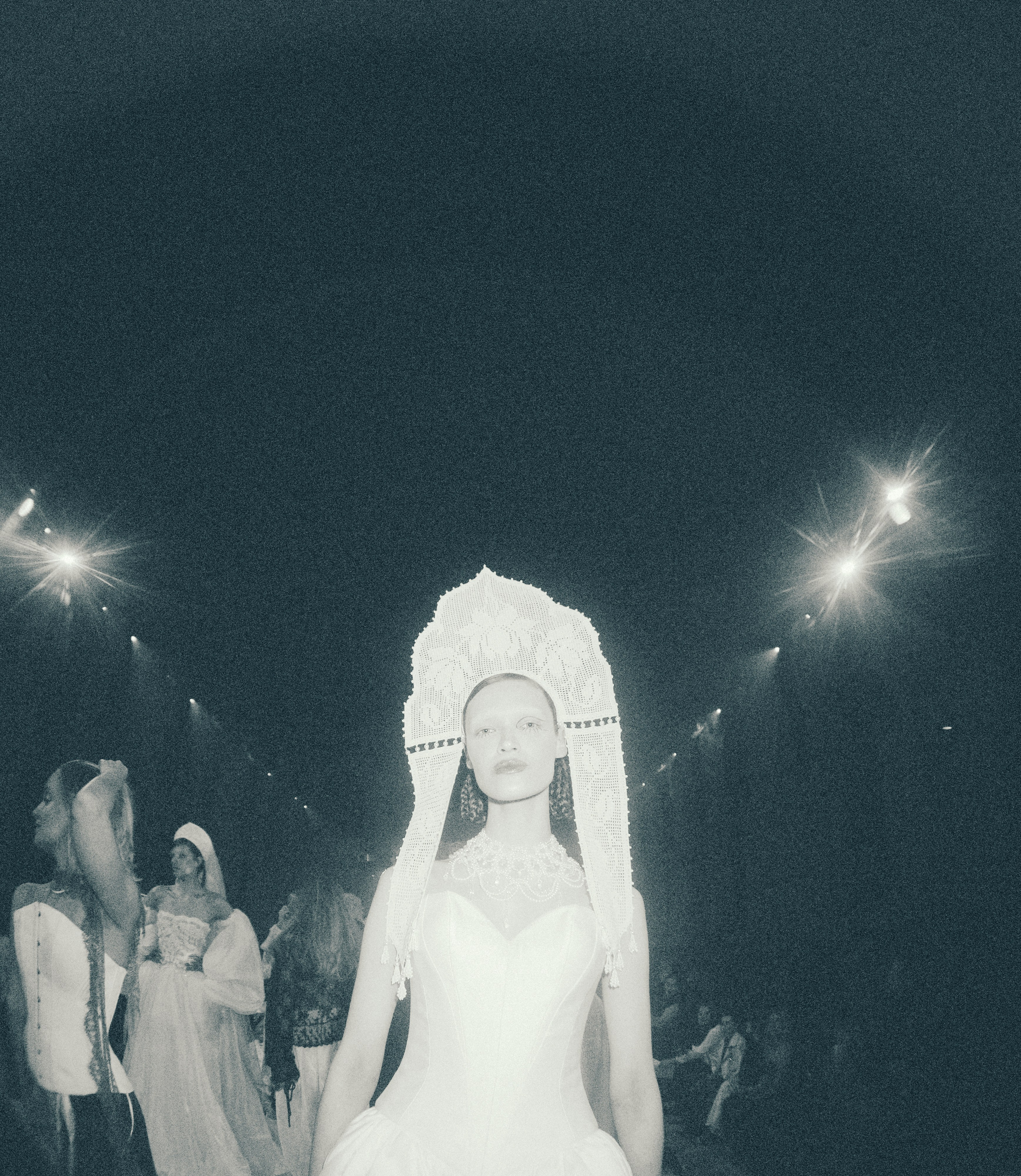 Rara Avis Fashion Show 2026. Fusion Wedding Photographer