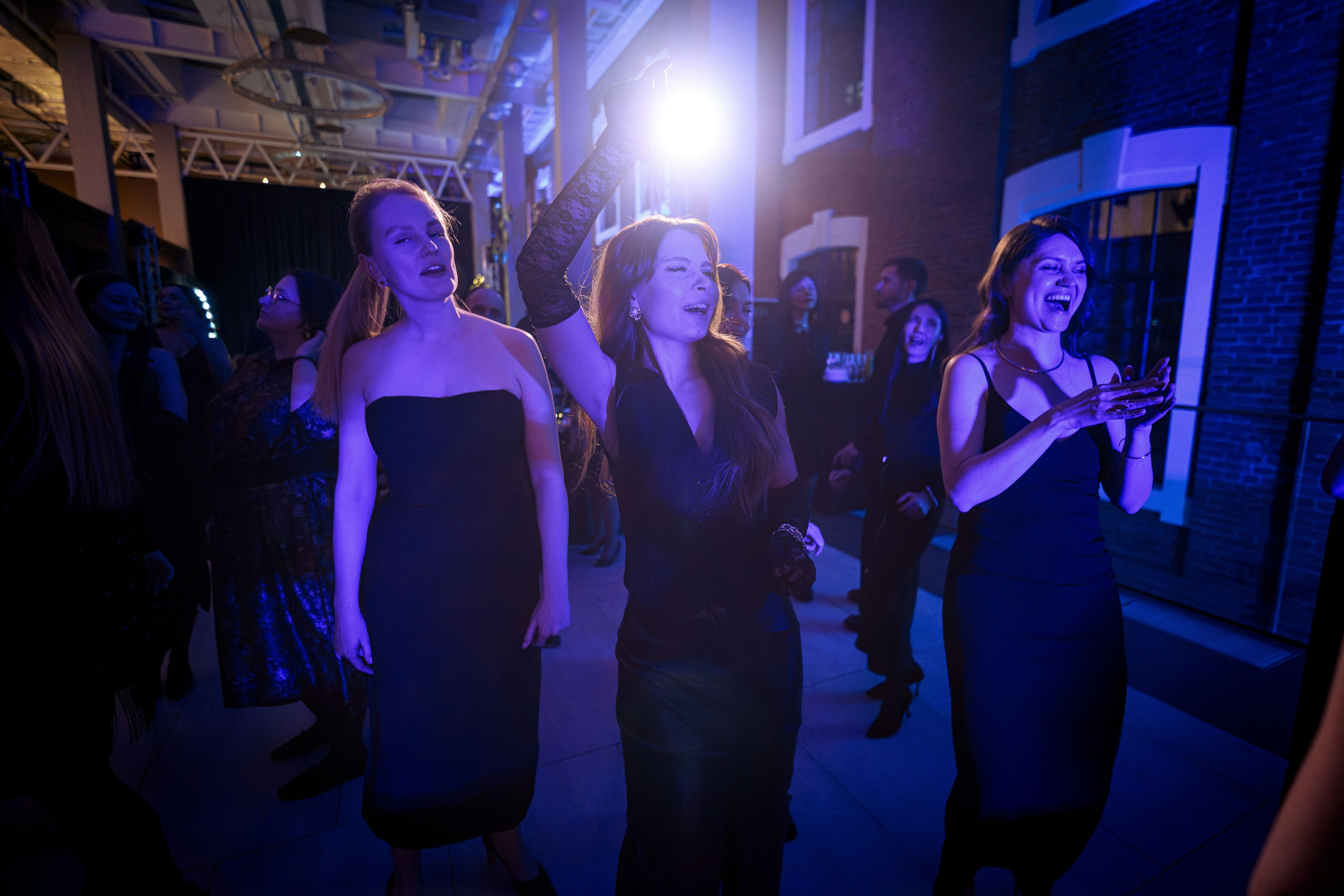 РАЗУМ. Максим Комаров — Профессиональный фотограф