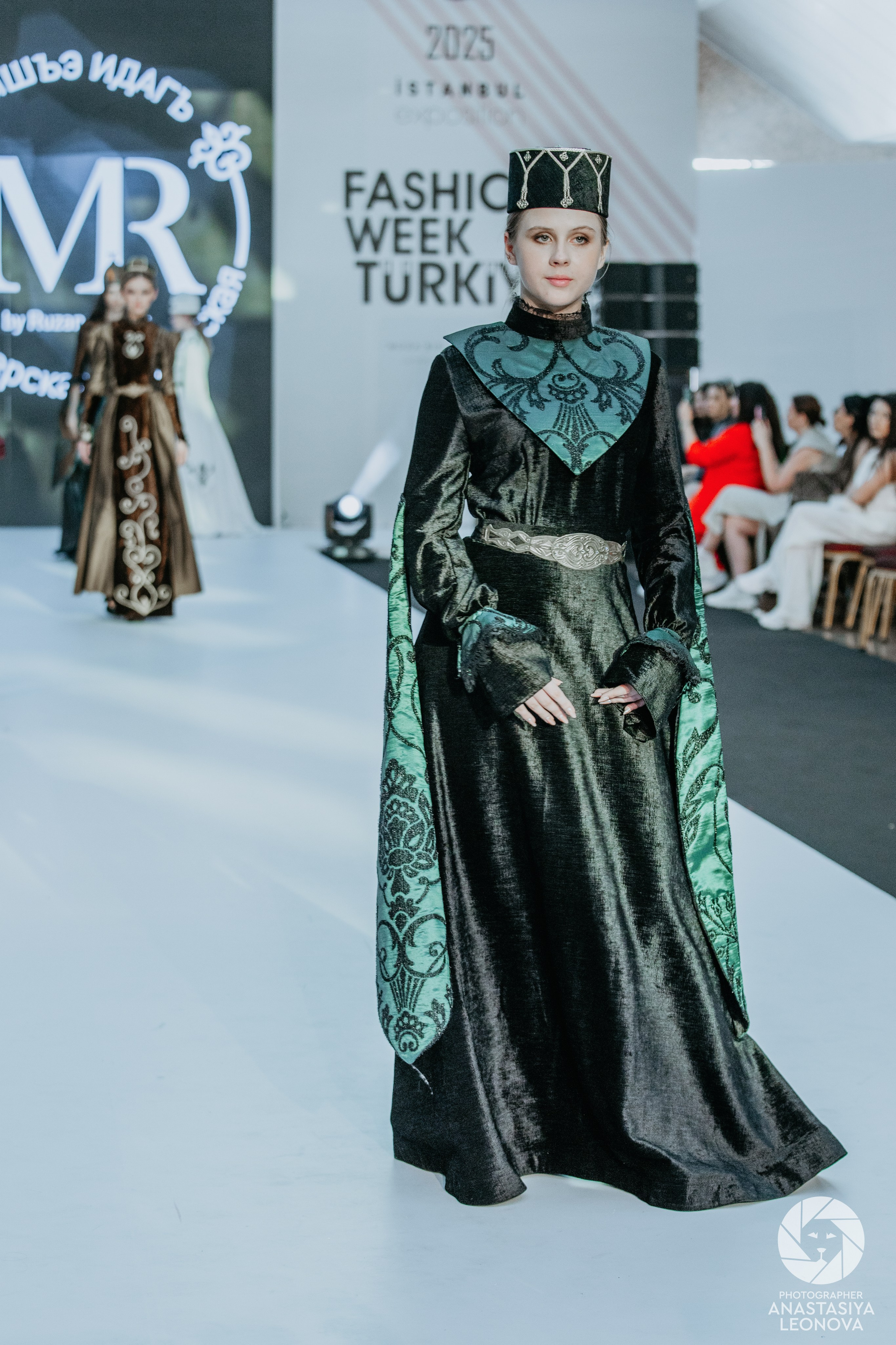 Fashion Week Türkiye [spring, 2025]. Anastasia Leonowa