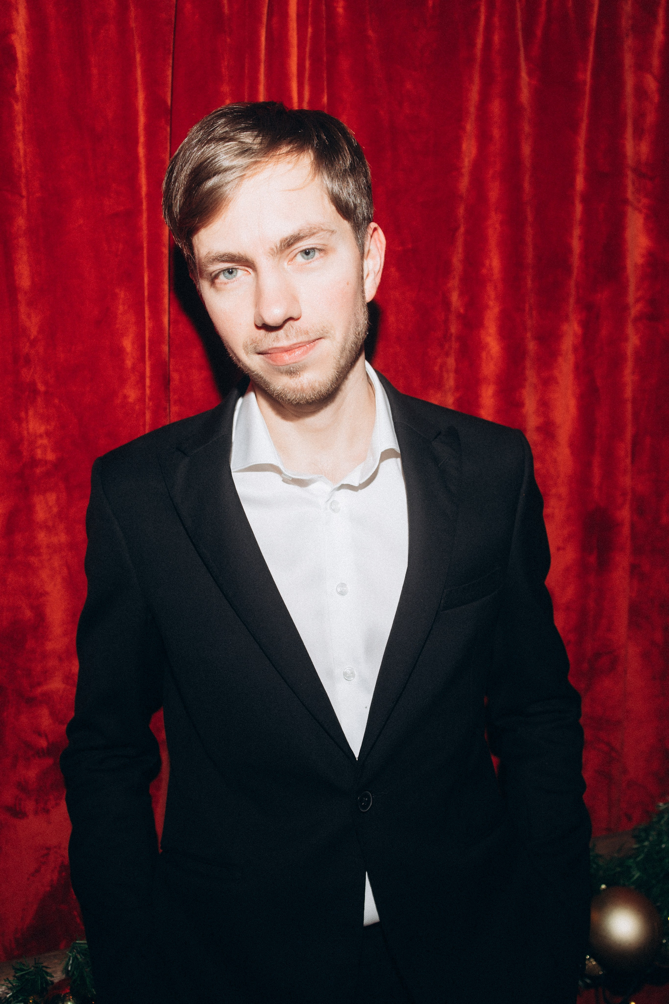 Новогодний корпоратив ресторан Рибай. Фотограф Артем Бросов в Санкт-Петербурге и Дубае