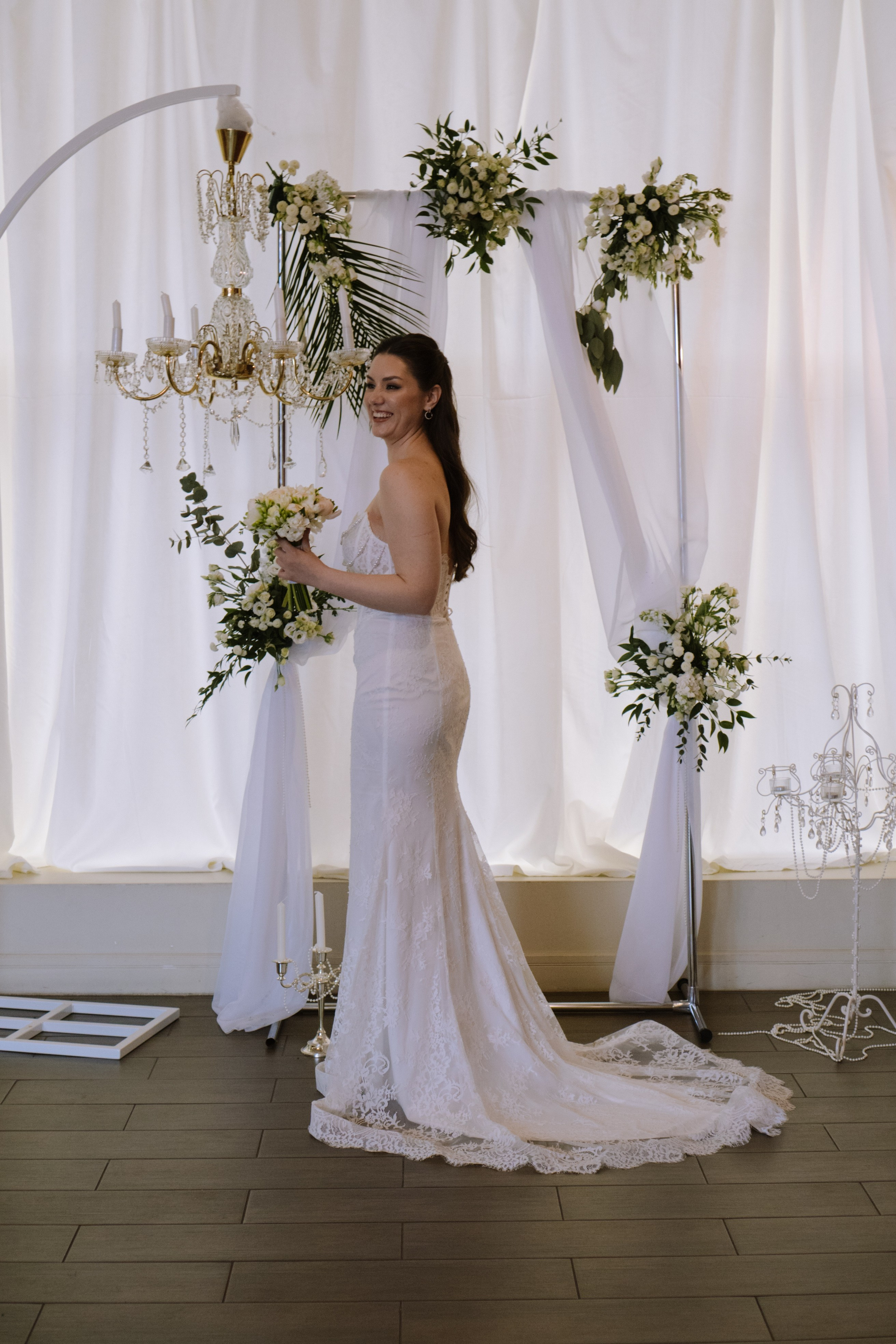 СВАДЕБНЫЙ БАНКЕТ НА ВЛАДИМИРСКОЙ В САНКТ-ПЕТЕРБУРГЕ (КАМЕРНАЯ СВАДЬБА). Профессиональный фотограф, Санкт-Петербург — Виктория Богомолова