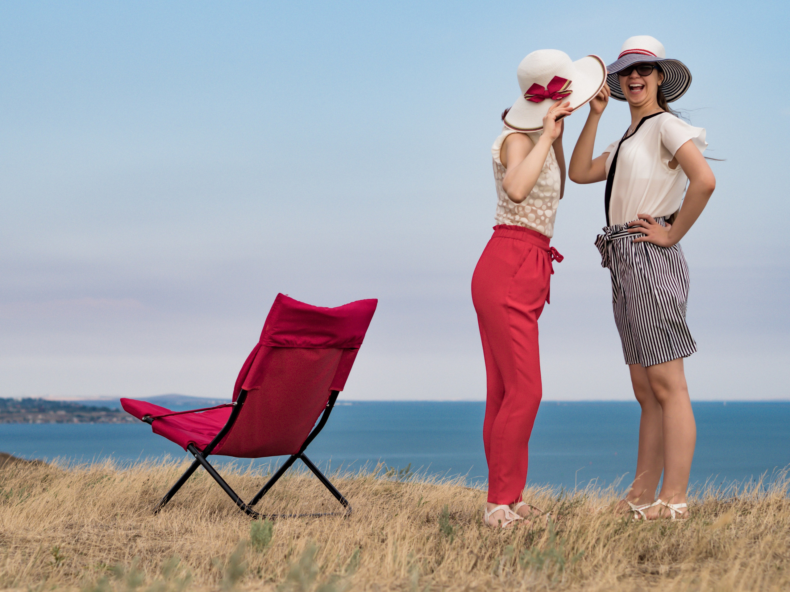 Ксения и Варвара Парицкие. Oles Paritskiy