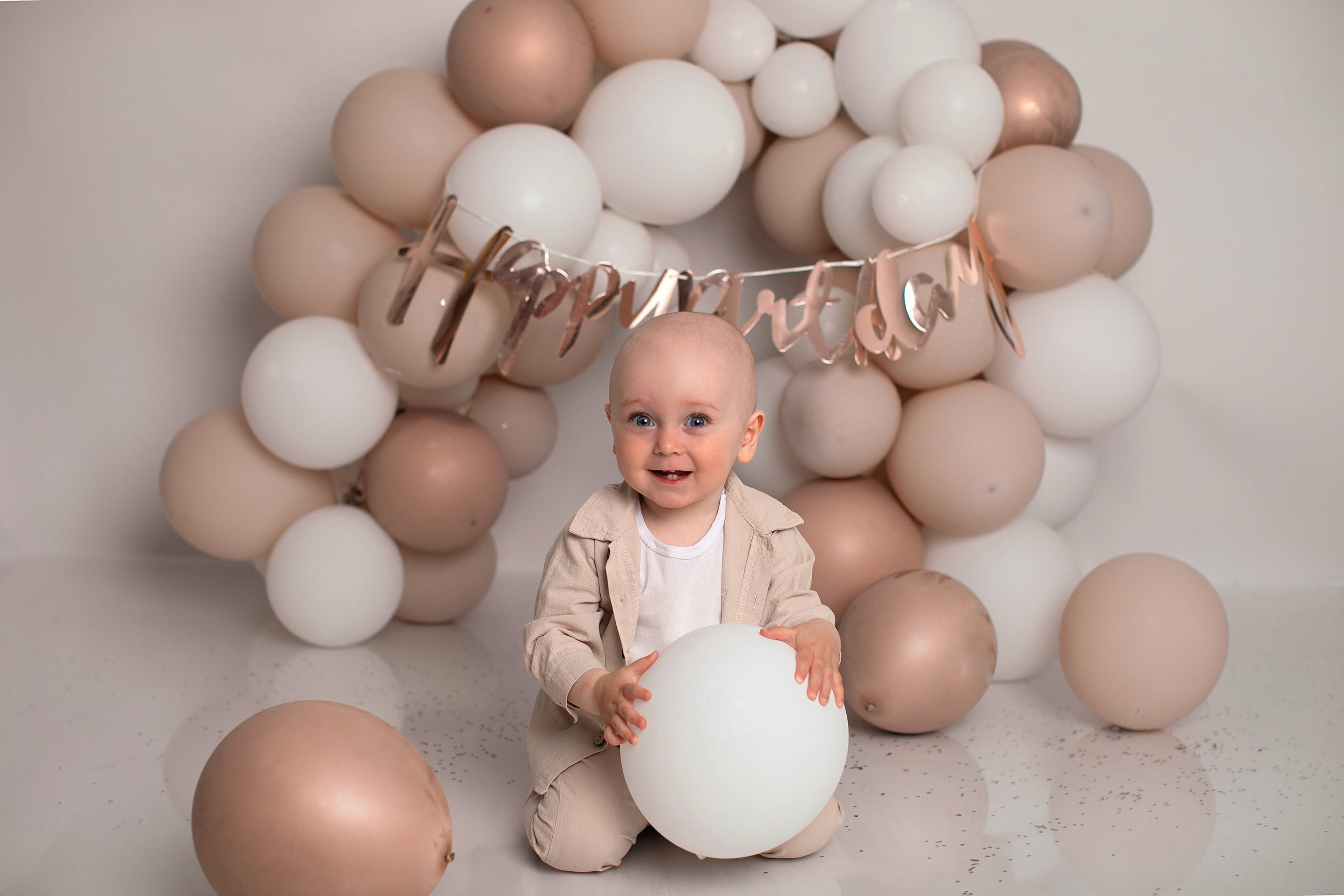 Съемка Первый тортик. Фотограф новорожденных