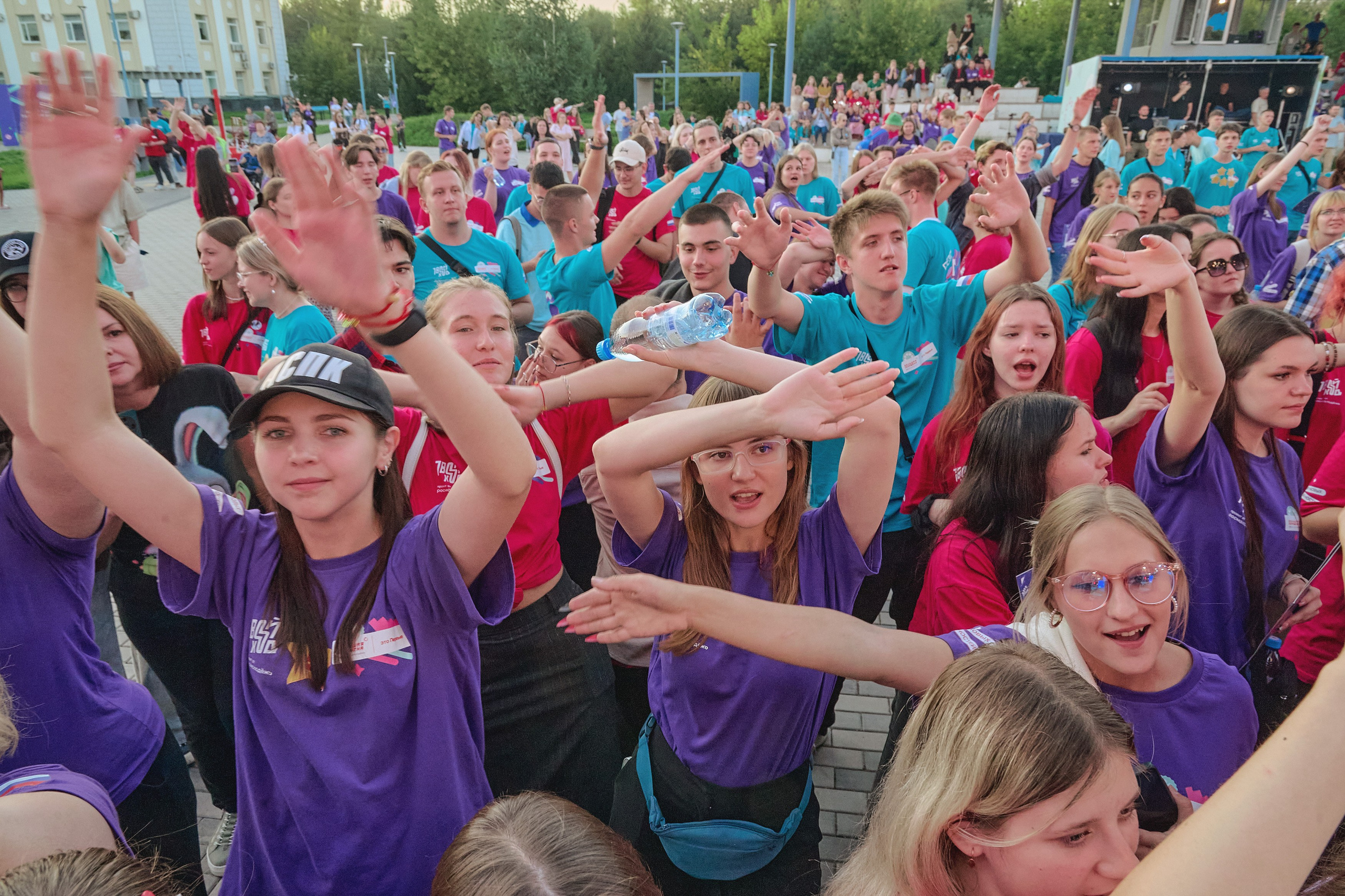 Большая перемена. Фотограф Яковлев Роман — Красноярск