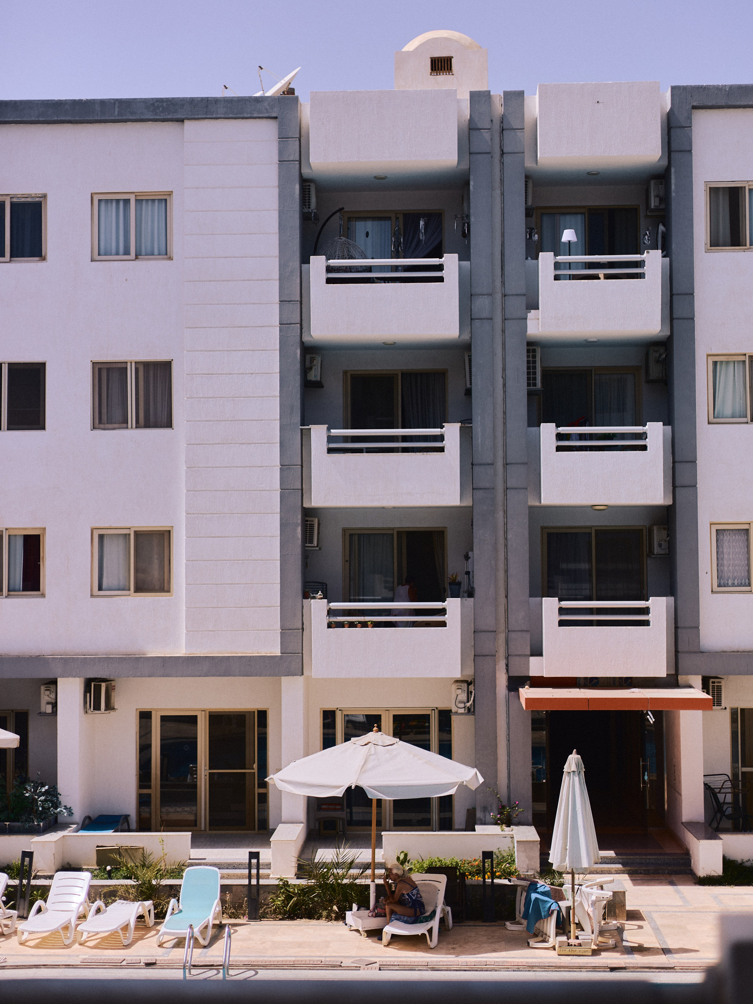 Проверяя камеру. Jorgis — фотограф в Хургаде / обучение фотографии