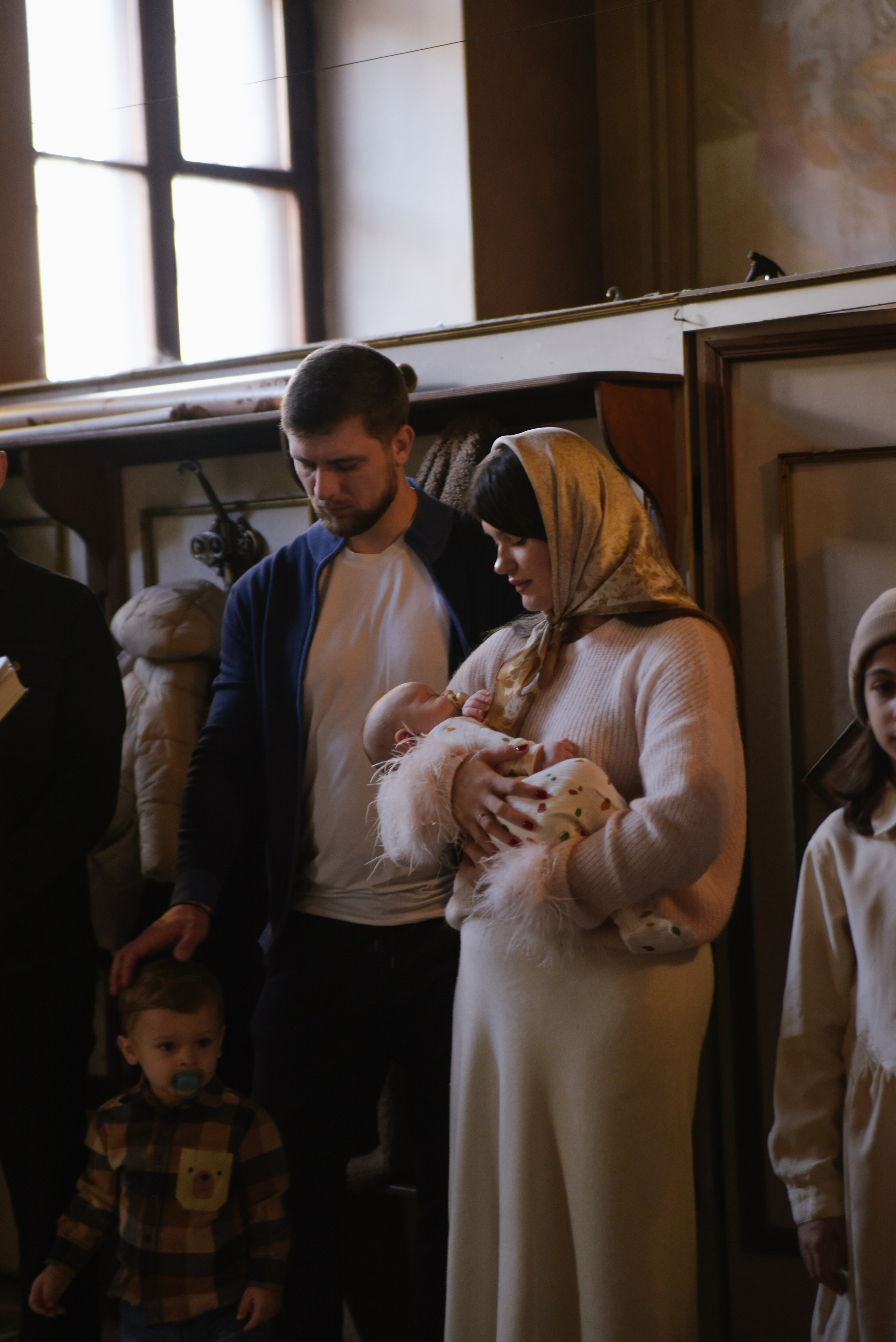 Таинство крещения Савва Храм Воскресения Словущего в Даниловской Слободе. Фотограф Лола Волна, город Москва