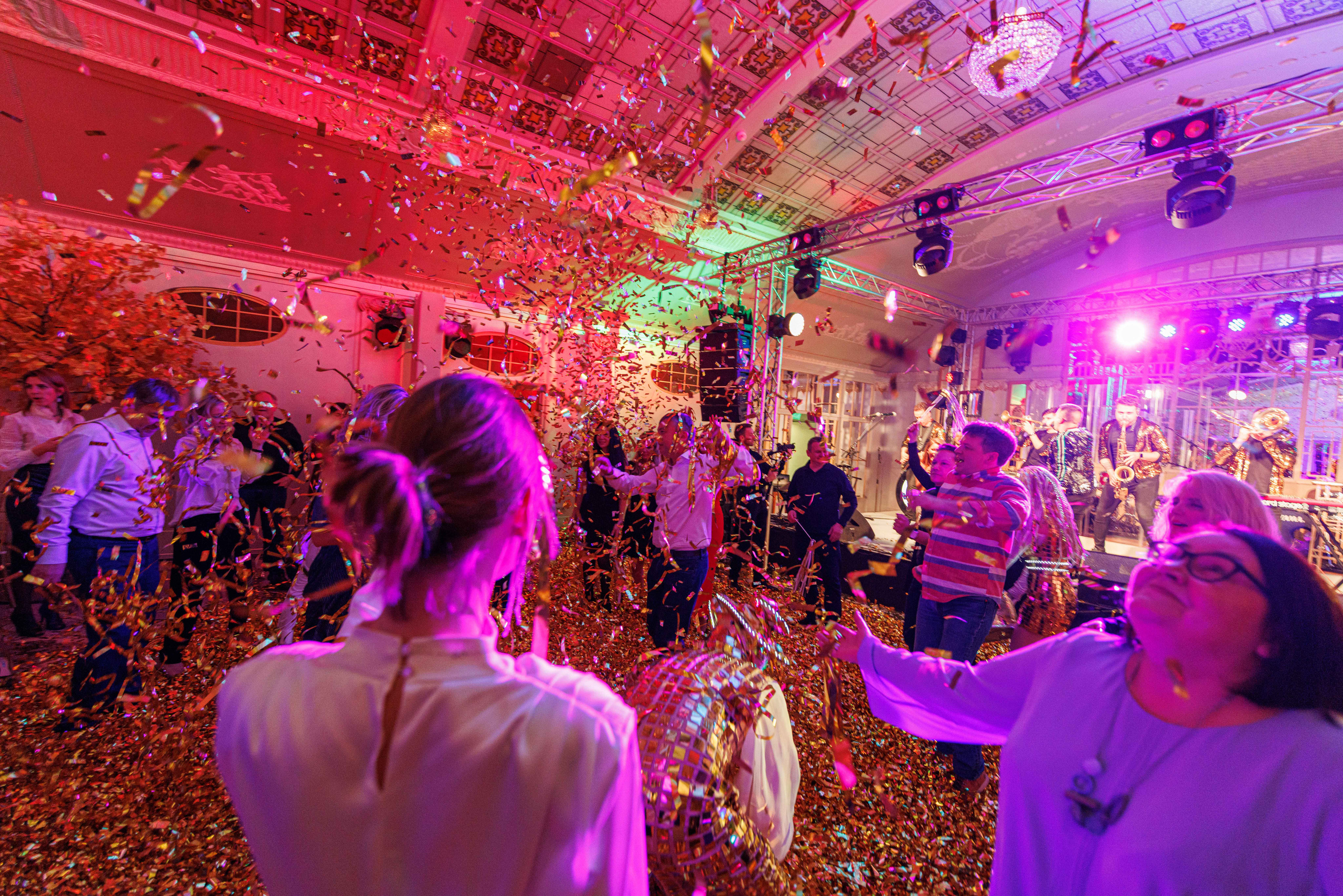 Праздничный репортаж. Фотограф Балаев Михаил