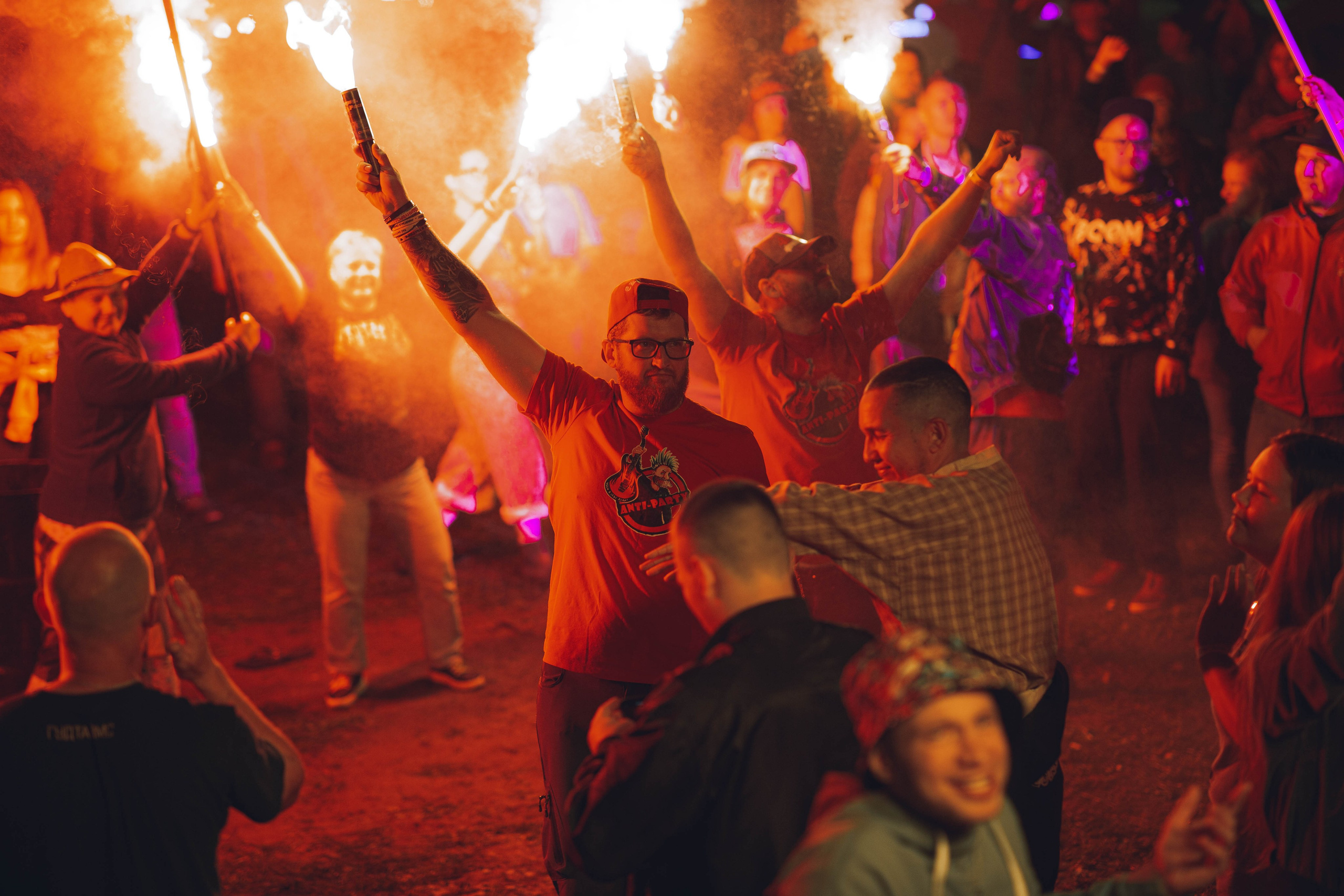 LONGLONG. Репортажный и портретный фотограф Михаил Мартиросян