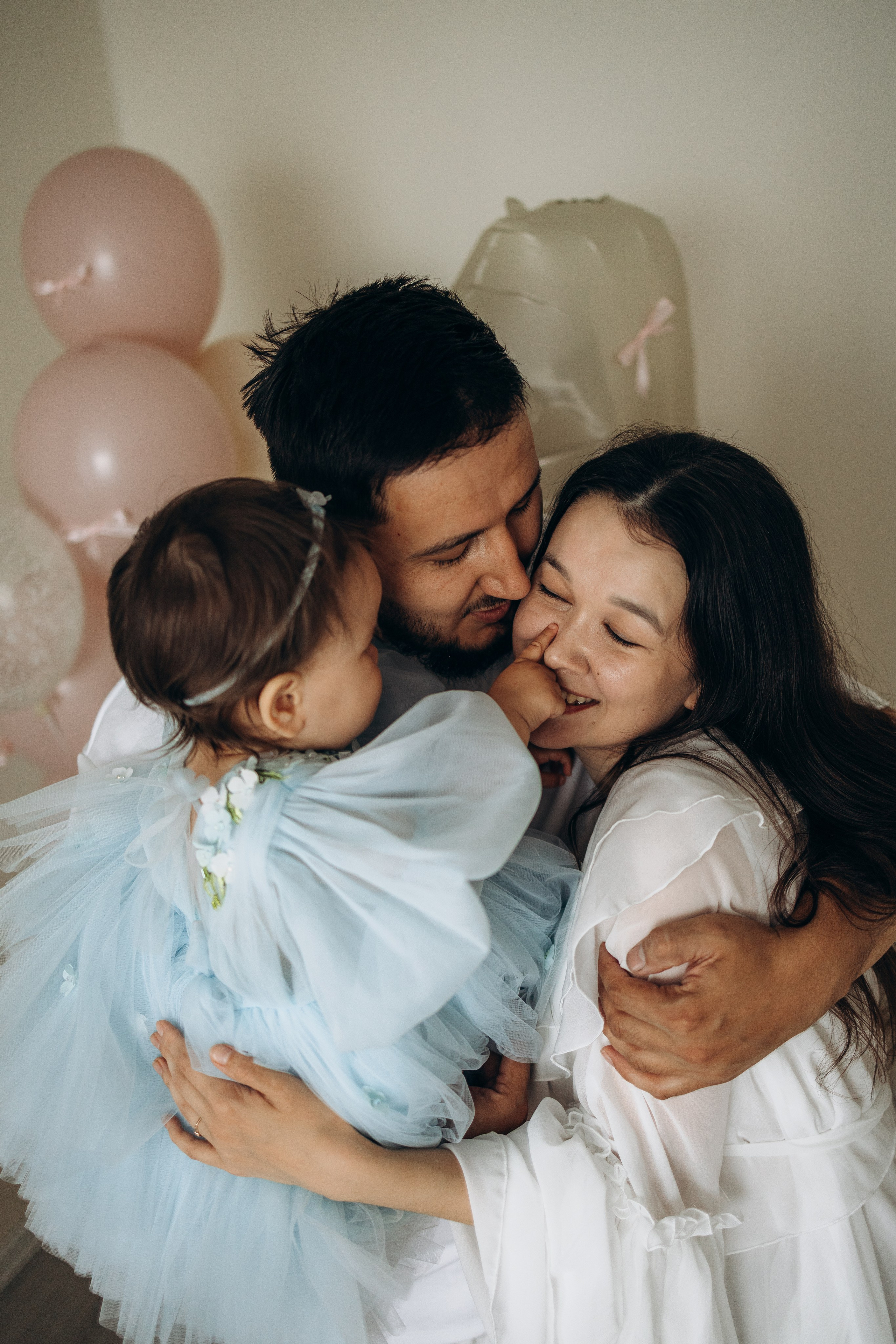 Айяне 1 годик. Семейный фотограф новорожденных УФА Гульнара Зиновьева