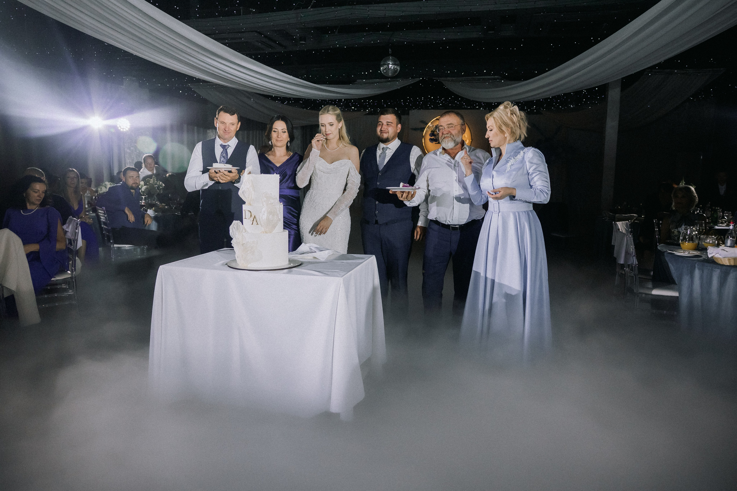 Даниил и Алина. Вечер любви. Свадебная фотография. Арина Рубах