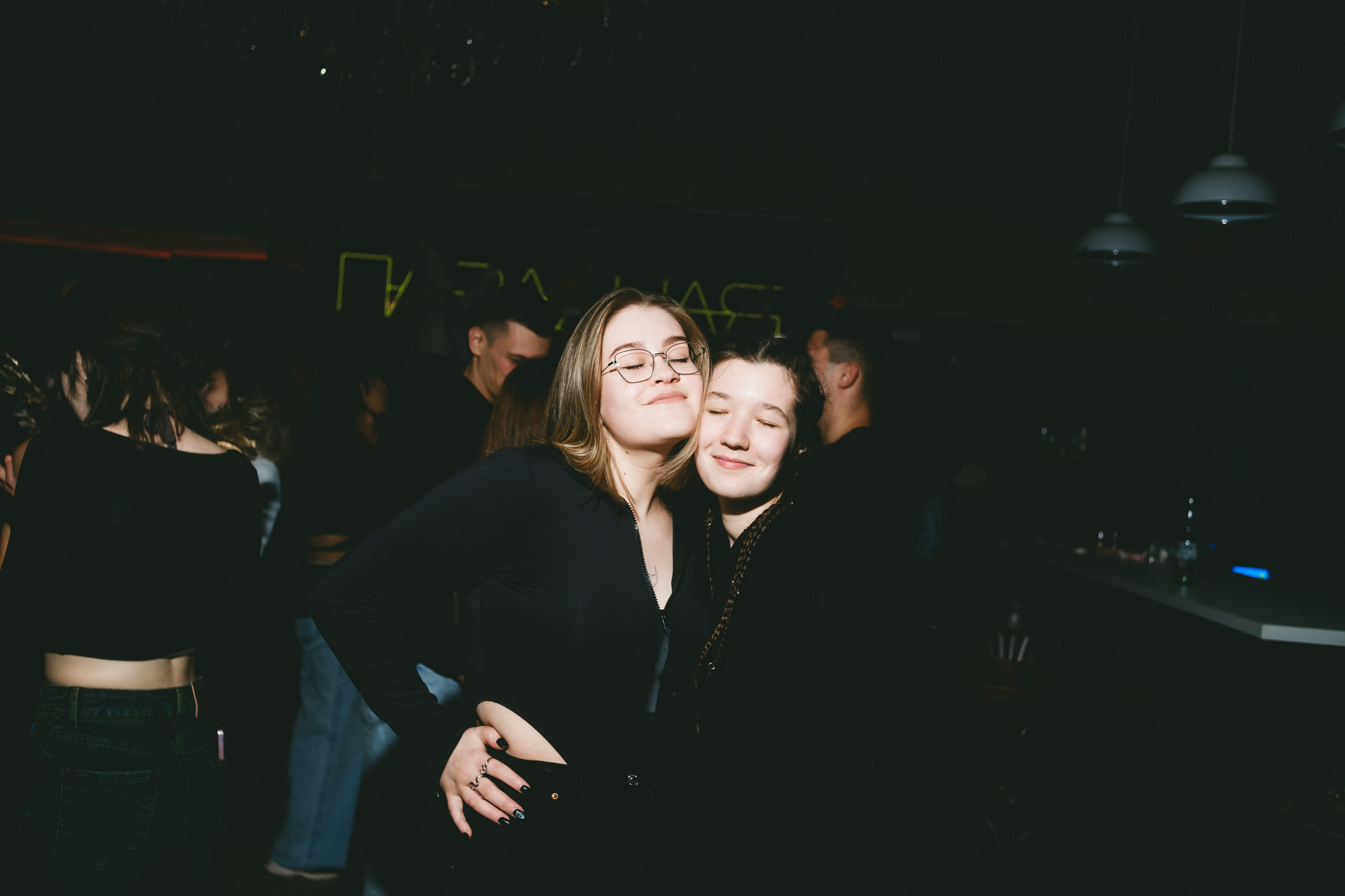 Бар «Парадная» / Halloween. Фотограф в Тюмени Кирилл Марфин