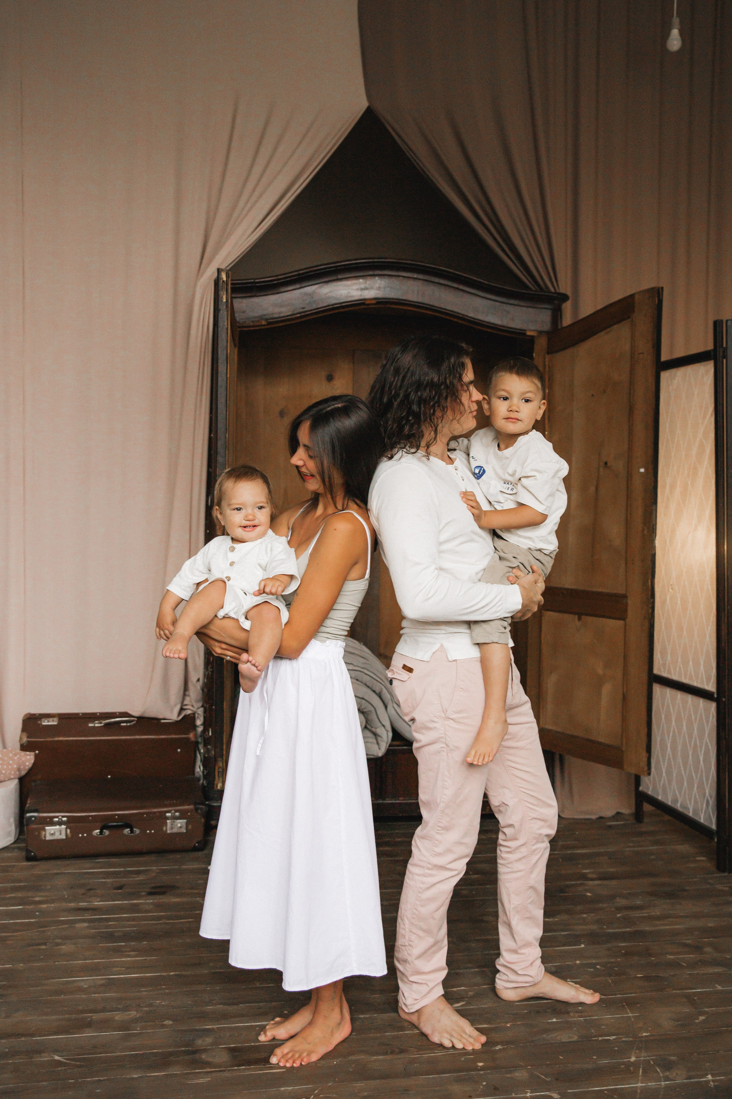 Анна, Григорий и детки. Фотограф Анастасия Петрова