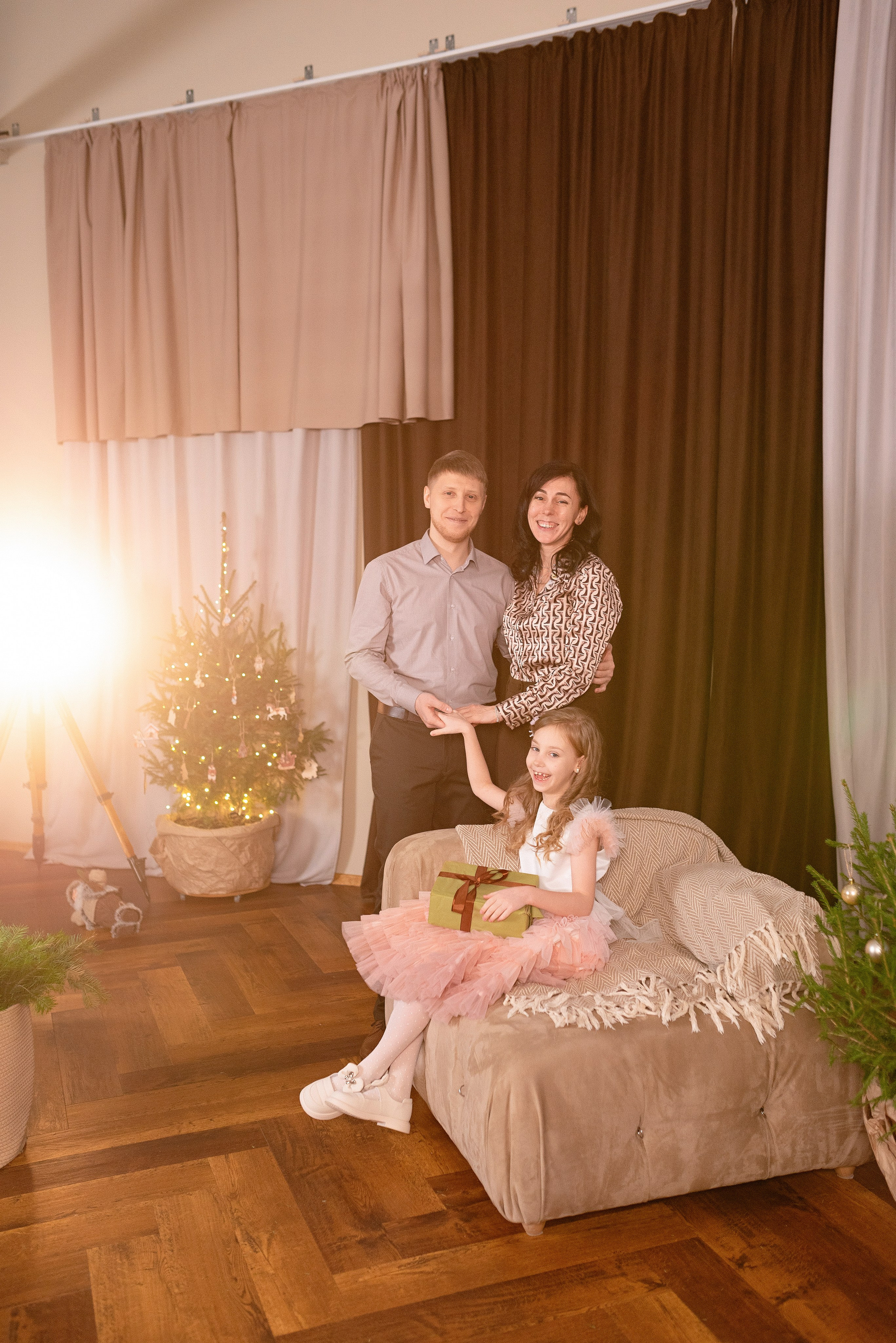 Семейная фотосессия в фотостудии Формат. Детский и семейный фотограф в Сургуте и Нефтеюганске Анна Старцева