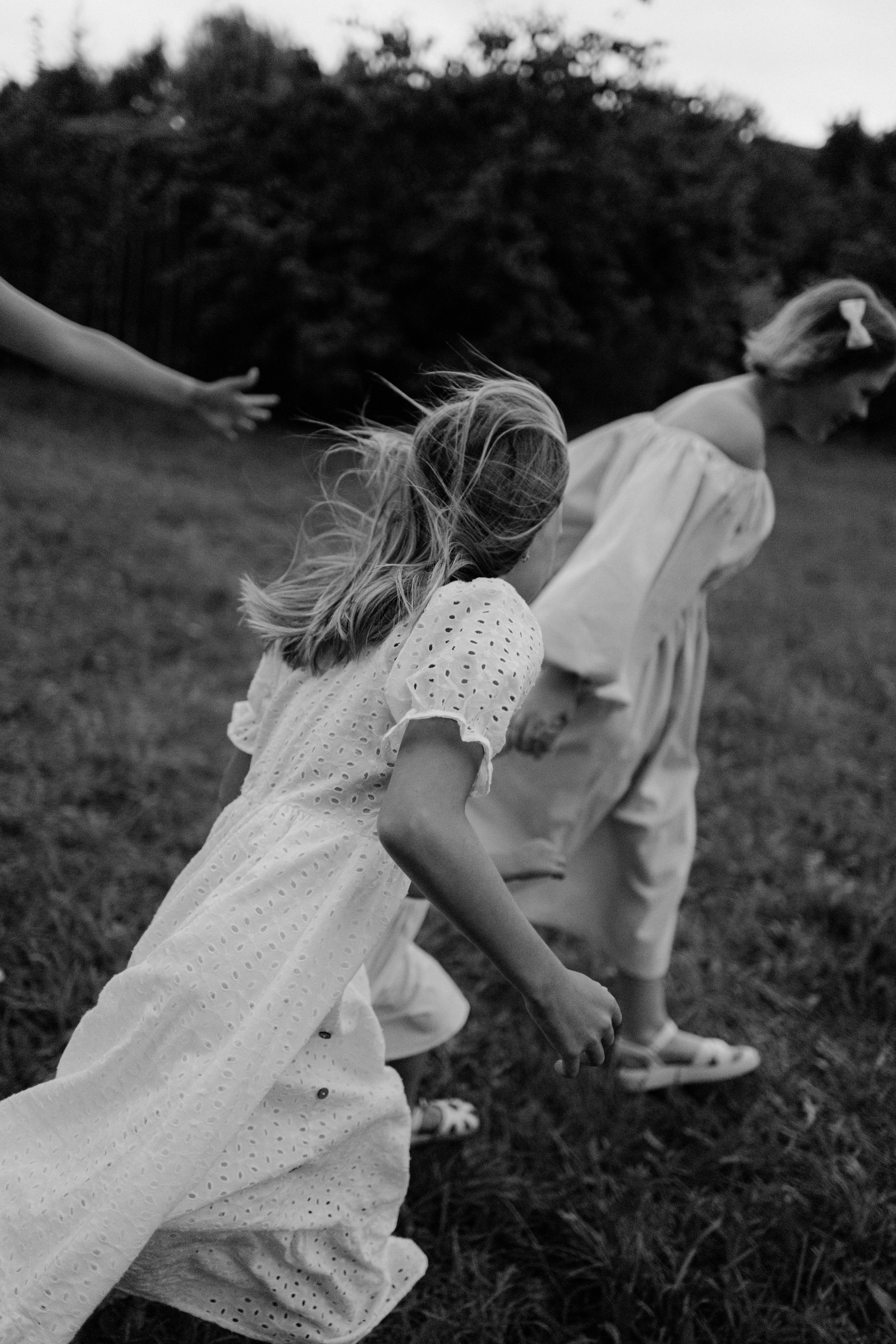 Ксения с дочками. Фотограф женского портрета и семейных историй в жанре life в Нижнем Новгороде Елена Матросова