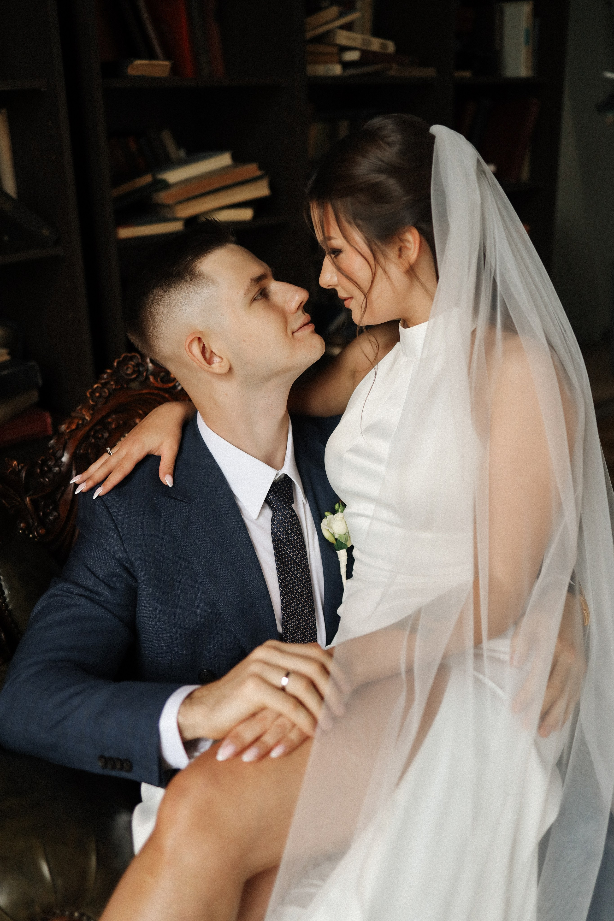 М. + В. Таганский загс, студийная лавстори. Семейный и lovestory фотограф в Москве Светлана Коняхина