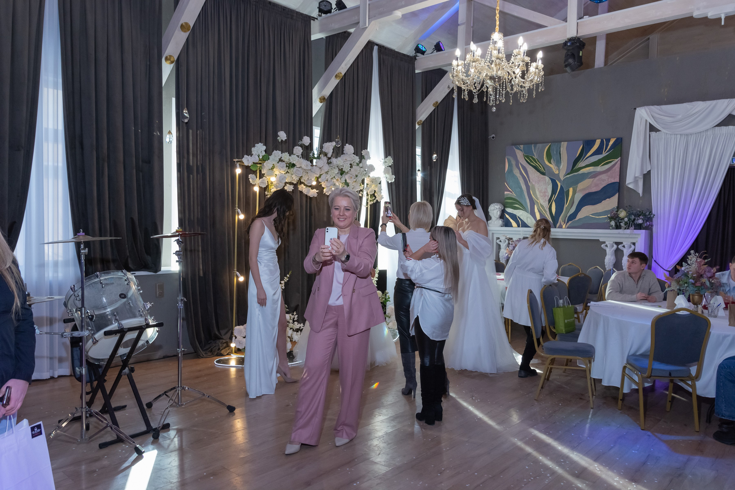 Свадебное чаепитие для молодоженов