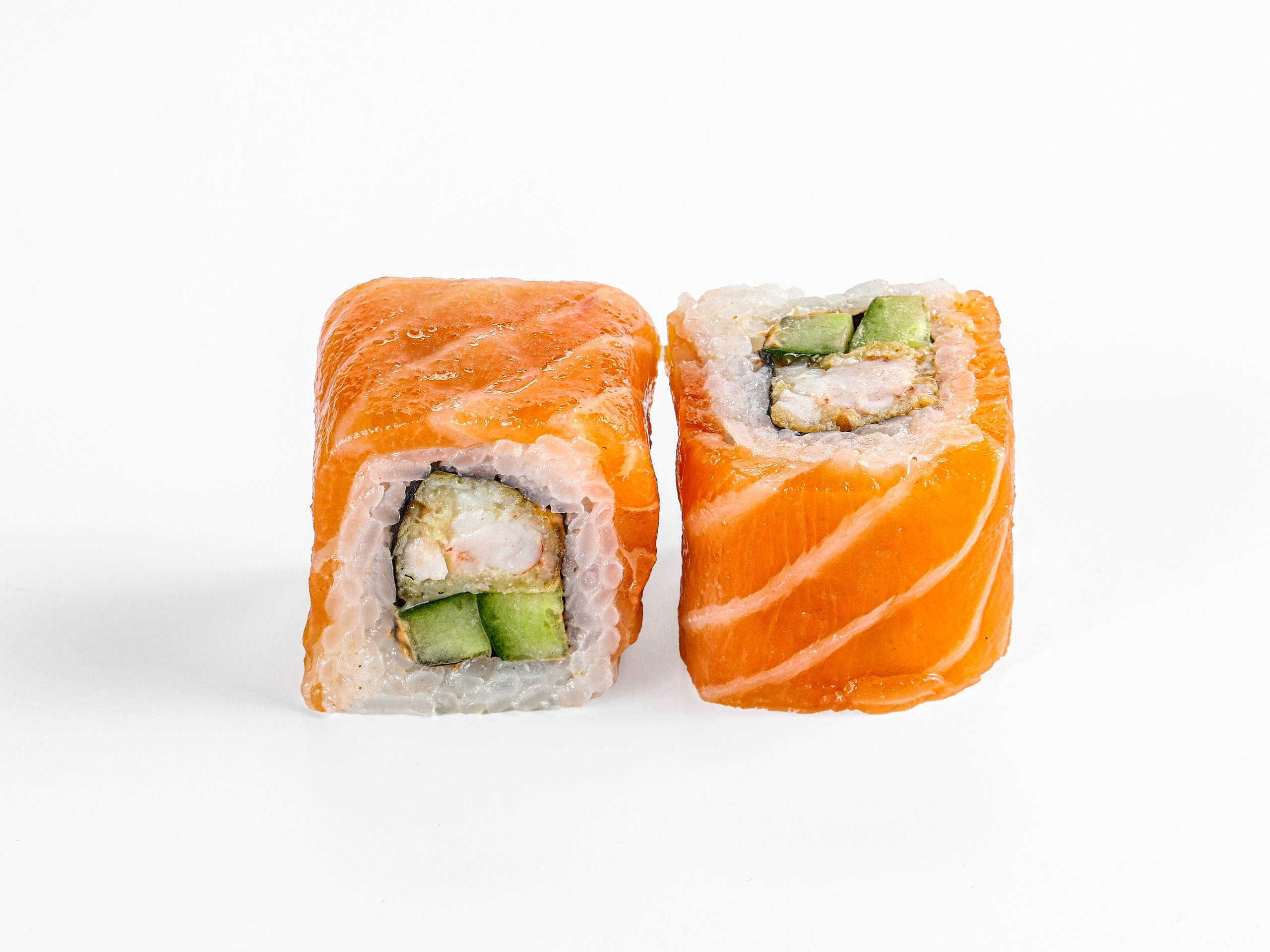 Фотосъемка суши и роллов. Заказ по тел.: +7 (906) 006-90-22. Фуд-фотограф Андрей Старостин — съемка еды в Москве. 9000 руб. в час