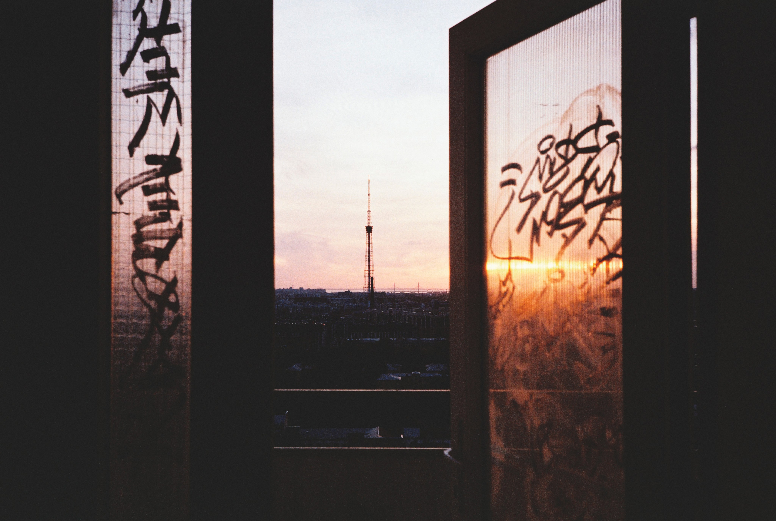 Фотографии цветные. Свадебный и семейный пленочный фотограф в Петербурге Истомина Ирина