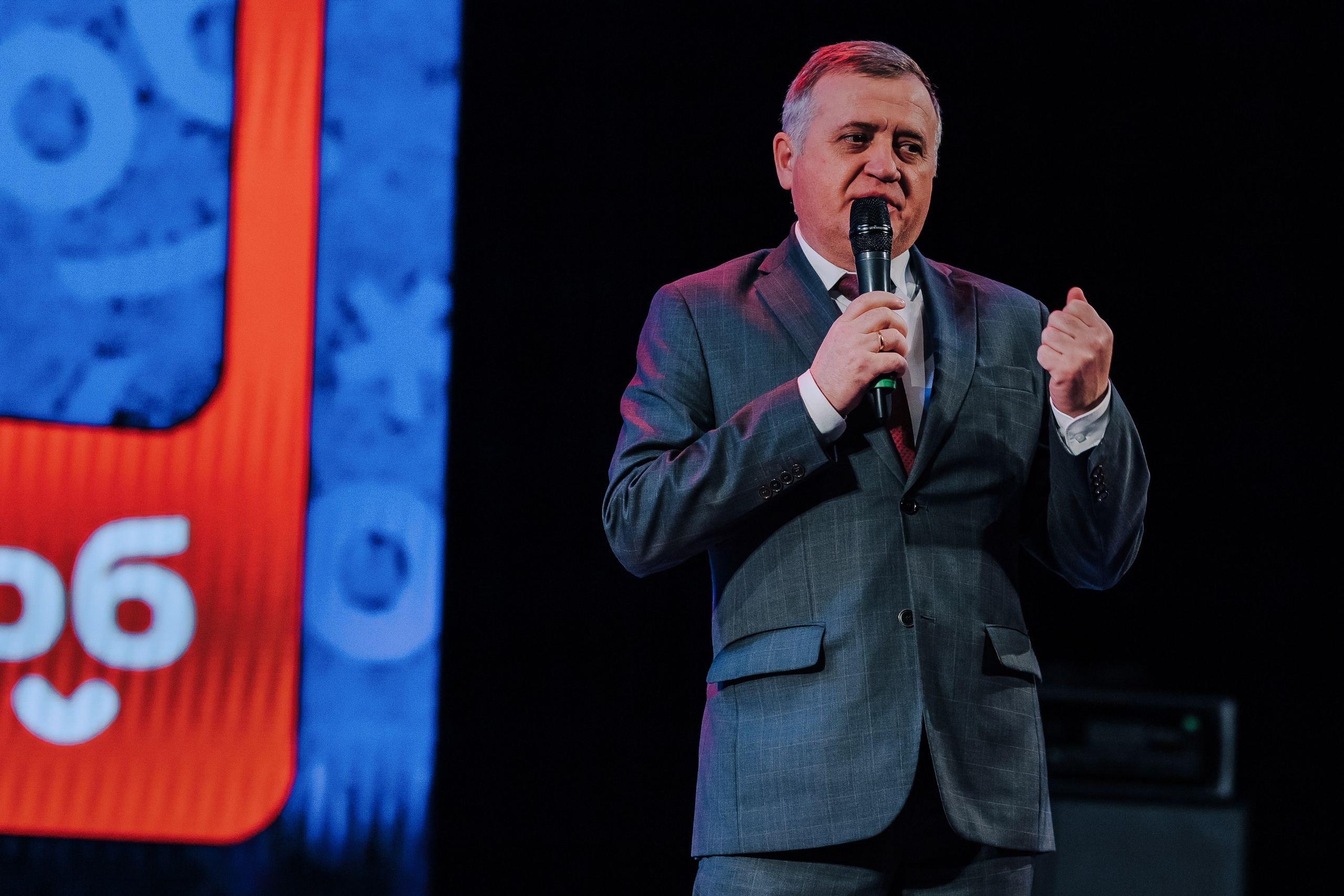 Молодежный ДОБРОфорум | День волонтера. Репортажный фотограф Челябинск Егор Фомин