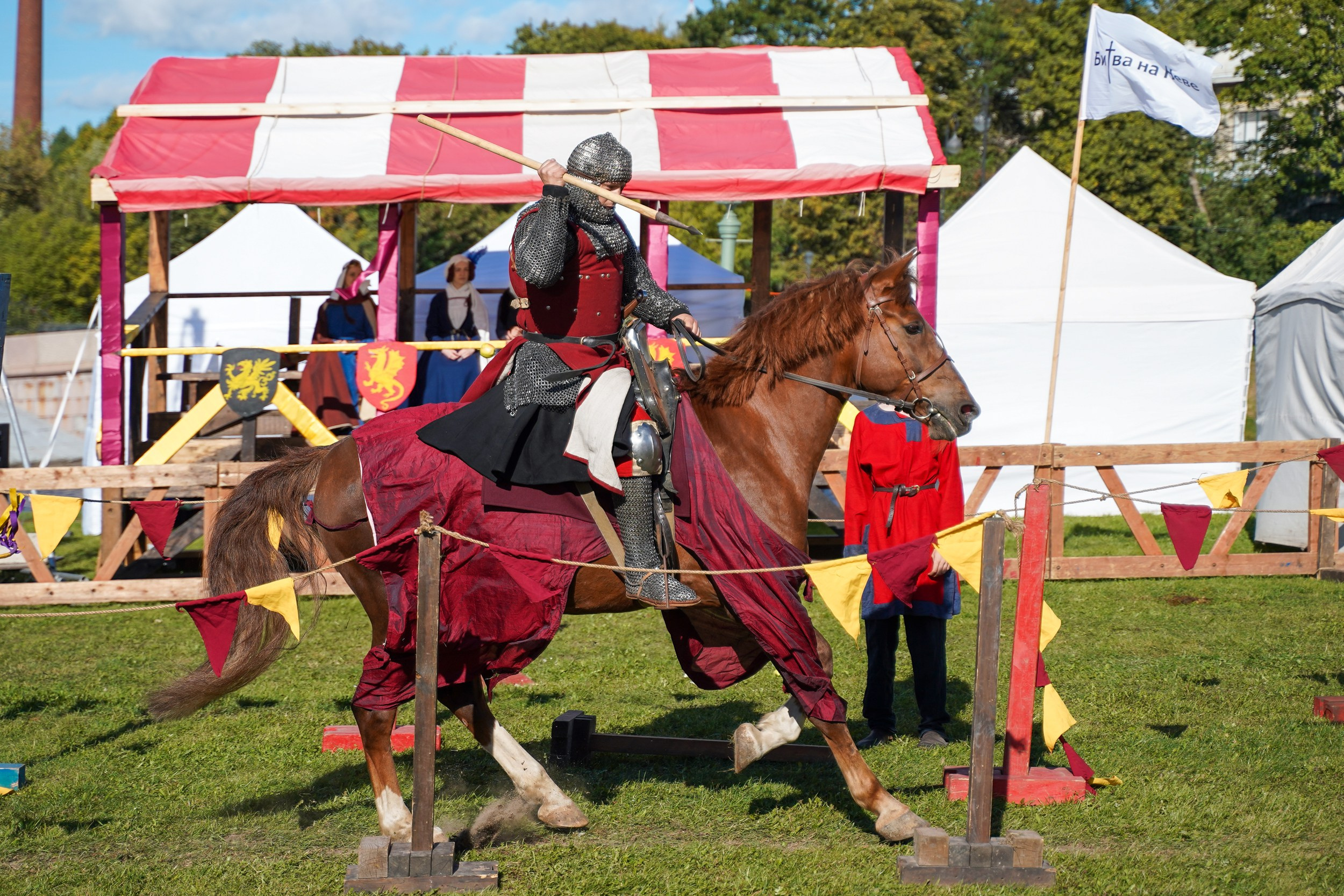 Рыцарский турнир в рамках фестиваля «Битва на Неве» Санкт-Петербург 2024 г. Фотограф-анималист, портретный фотограф в Чебоксарах Мария Садыкова