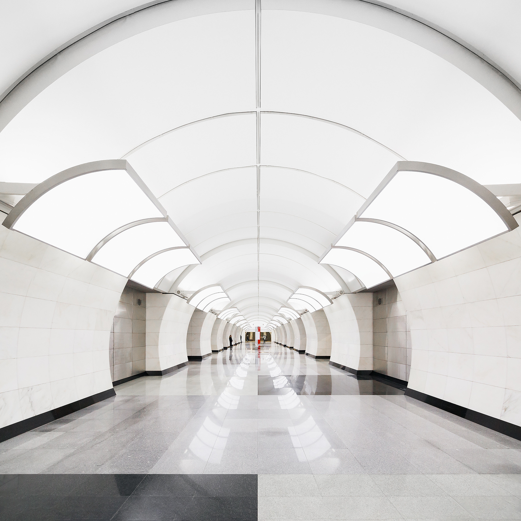 Станция московского метро Бутырская. Фотография платформы.