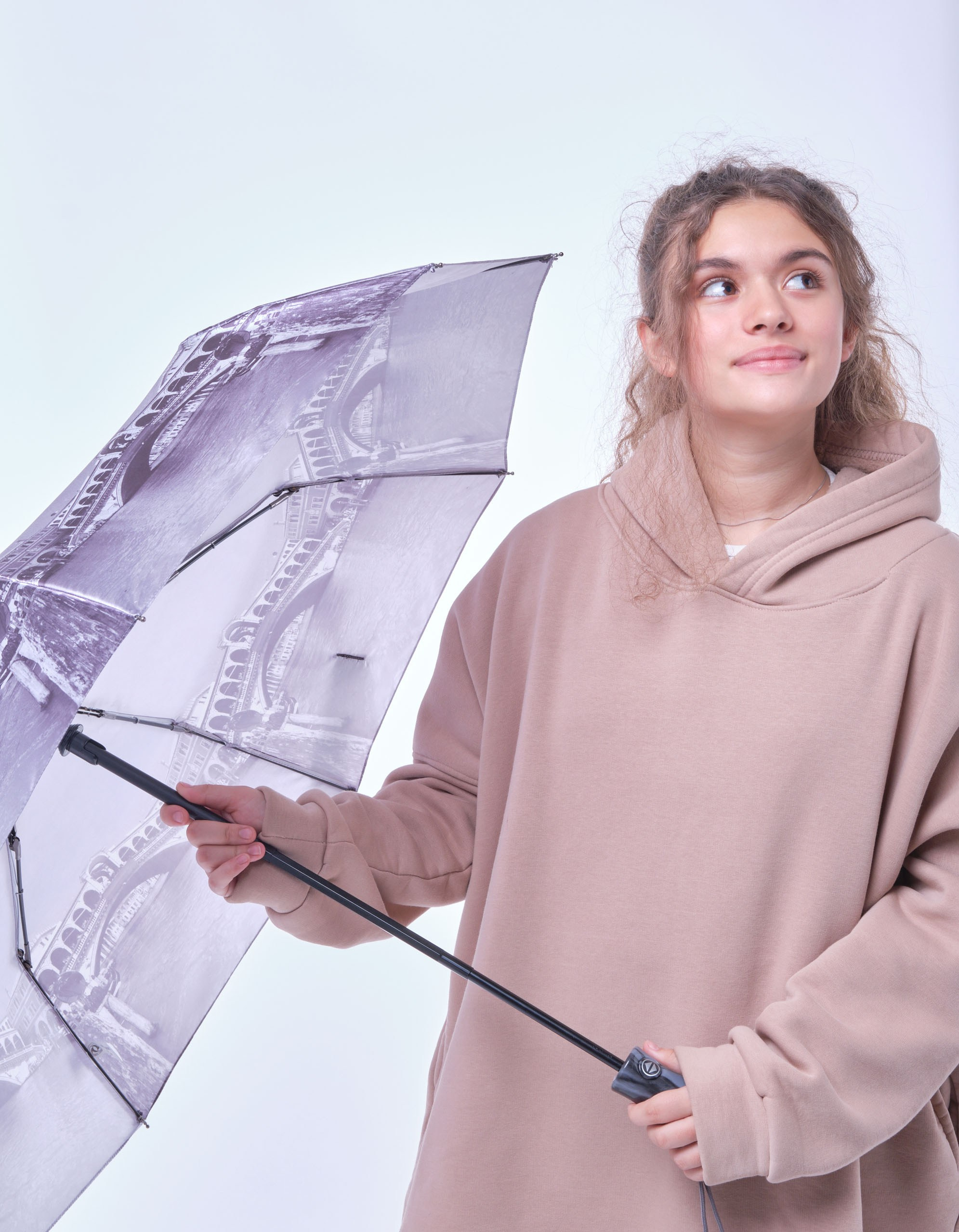 Рекламные съёмки техники, игрушек, декора, предметов искусства, галантереи и прочего