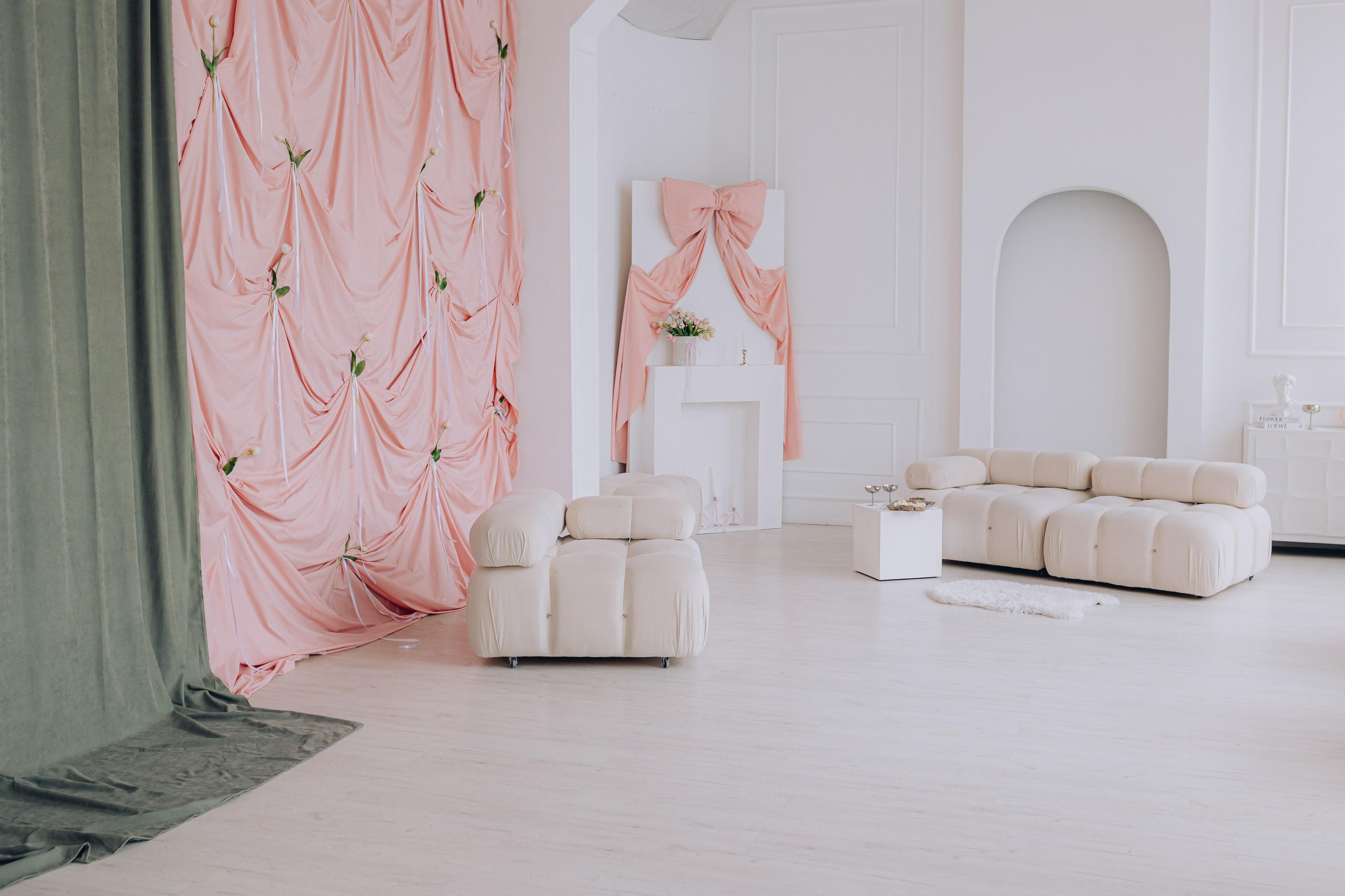 ETO Studio — фотостудия в Минске. Понравилась студия? Напишите — организую съёмку именно здесь. Фотограф в Минске Людмила Дутко