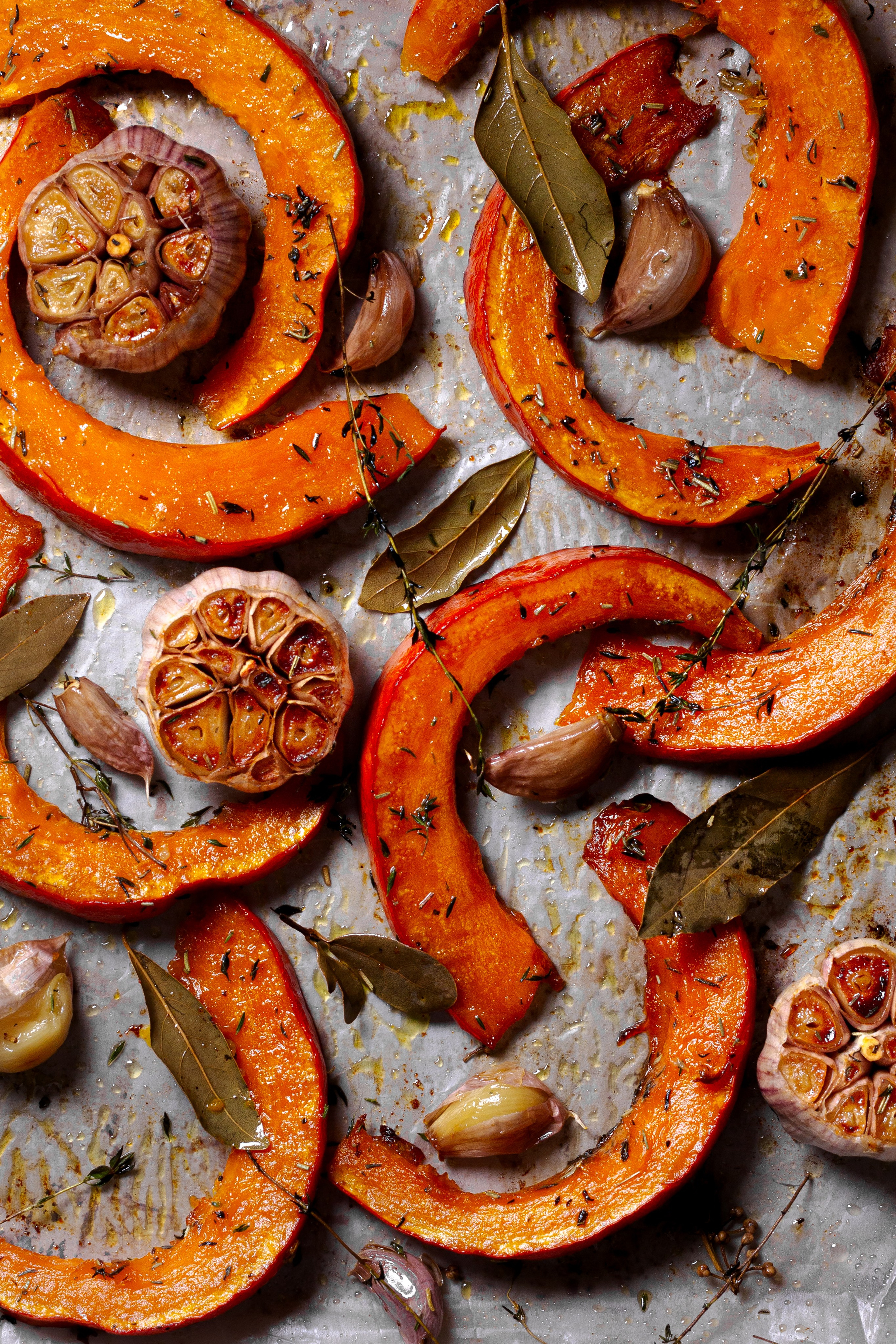 запеченная тыква с чесноком и травами рецепт  