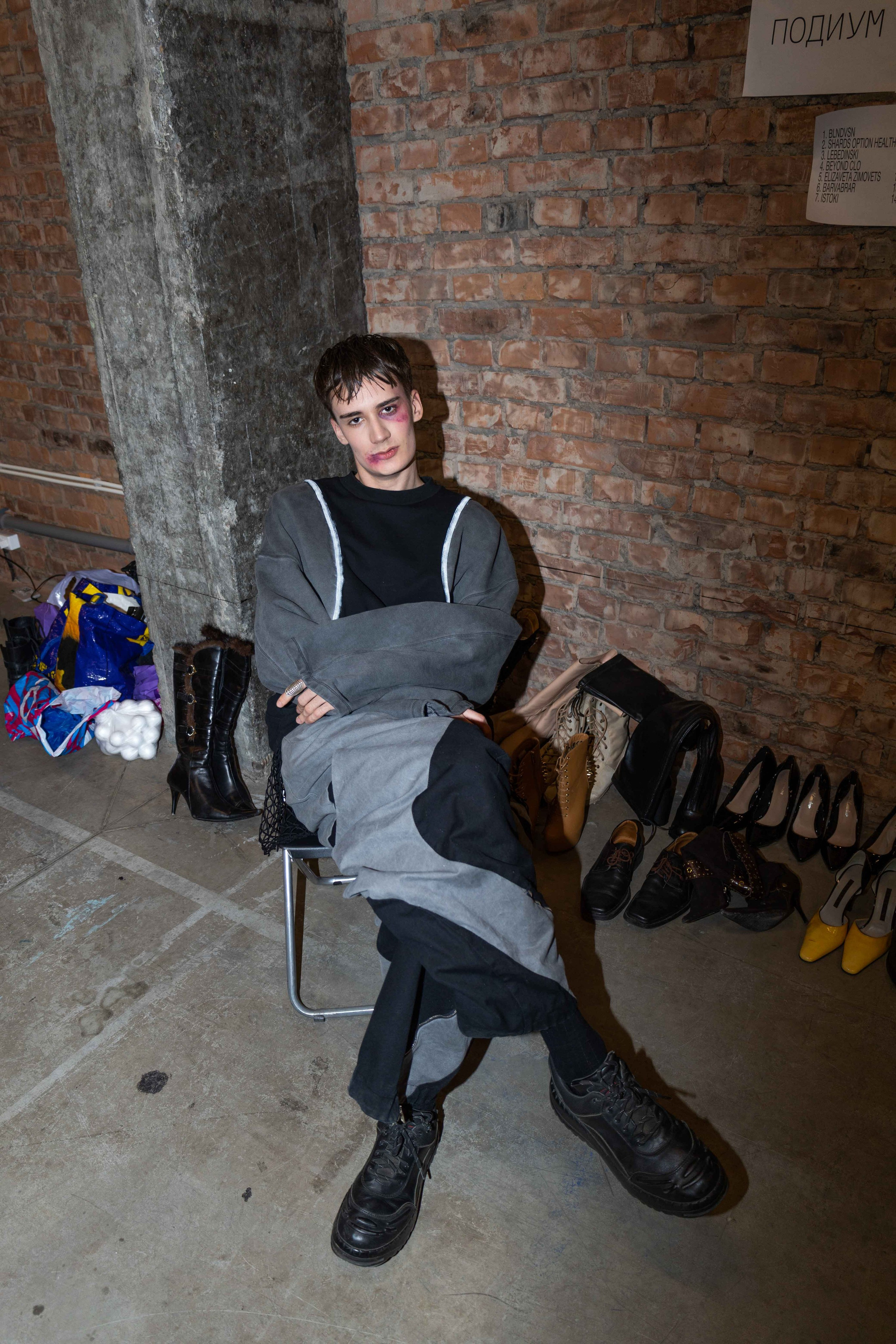 Auxi Backstage. VICTORIA SHU