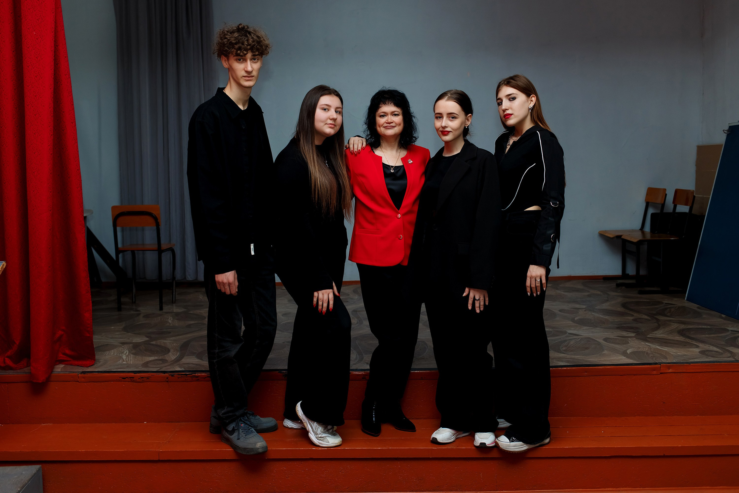 11 класс съемка в школе. Фотограф Любовь Корниенко, Примоский край