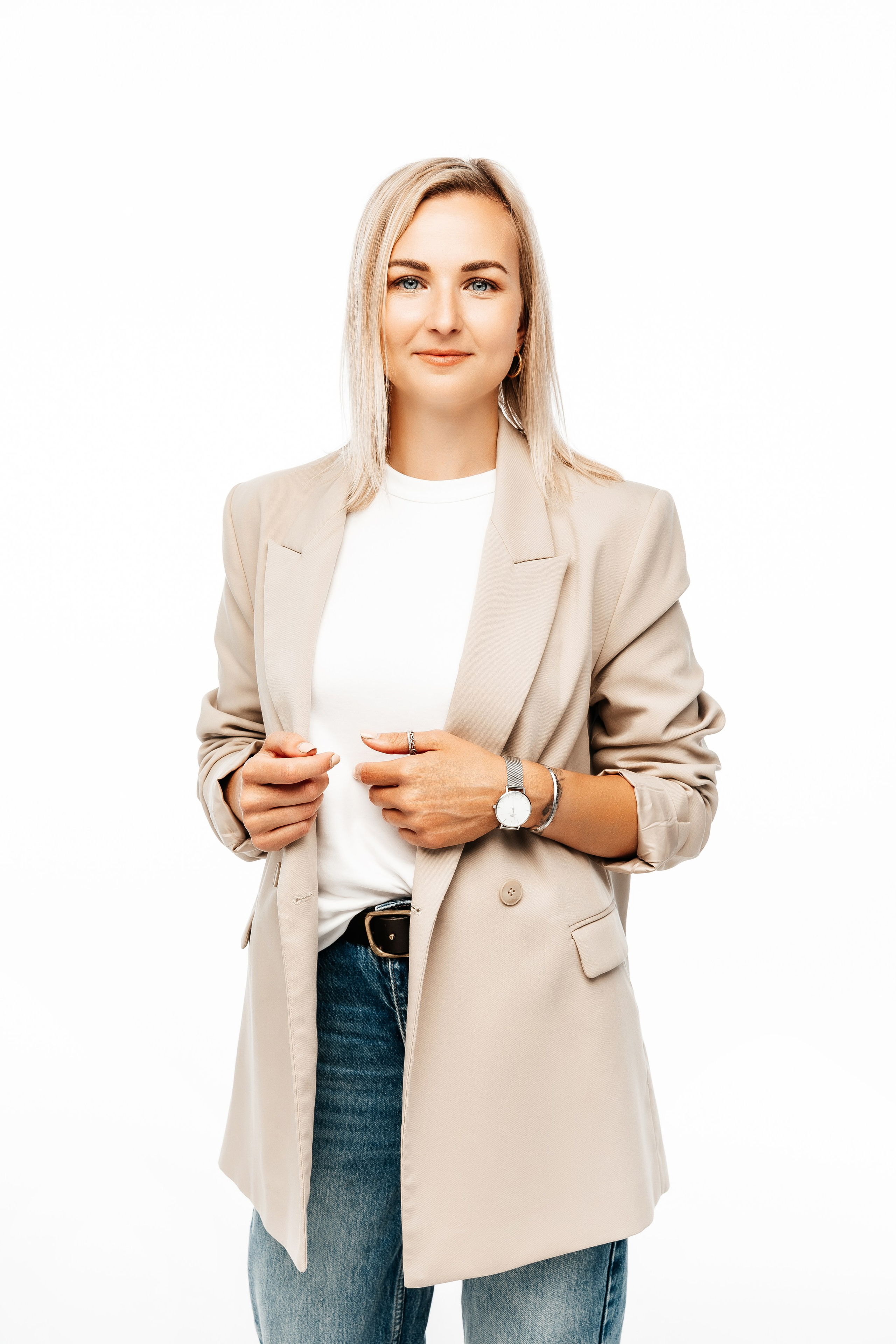 БИЗНЕС КОНТЕНТ. Главная / Home