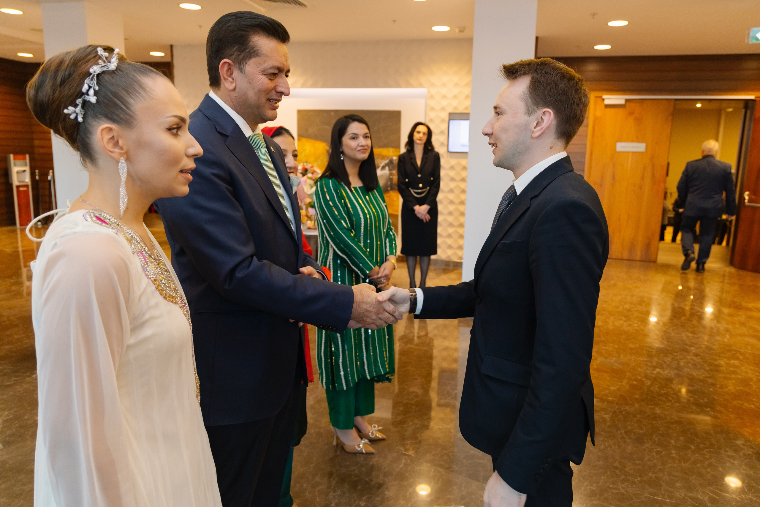 Фотосъемка делегации Пакистана в Беларуси в отеле Марриотт. Свадебный фотограф в Минске/Беларуси Сергей Спиридонов