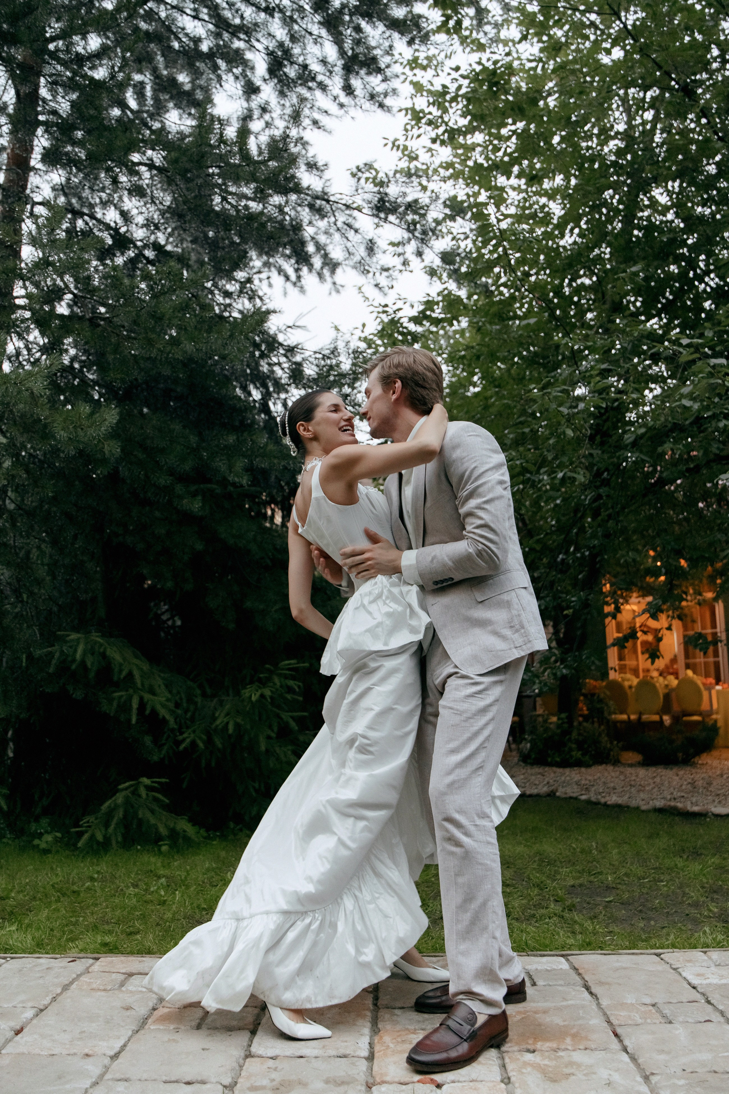 Елизавета и Евгений: итальянская романтика в подмосковных пейзажах. Свадебный фотограф Москва