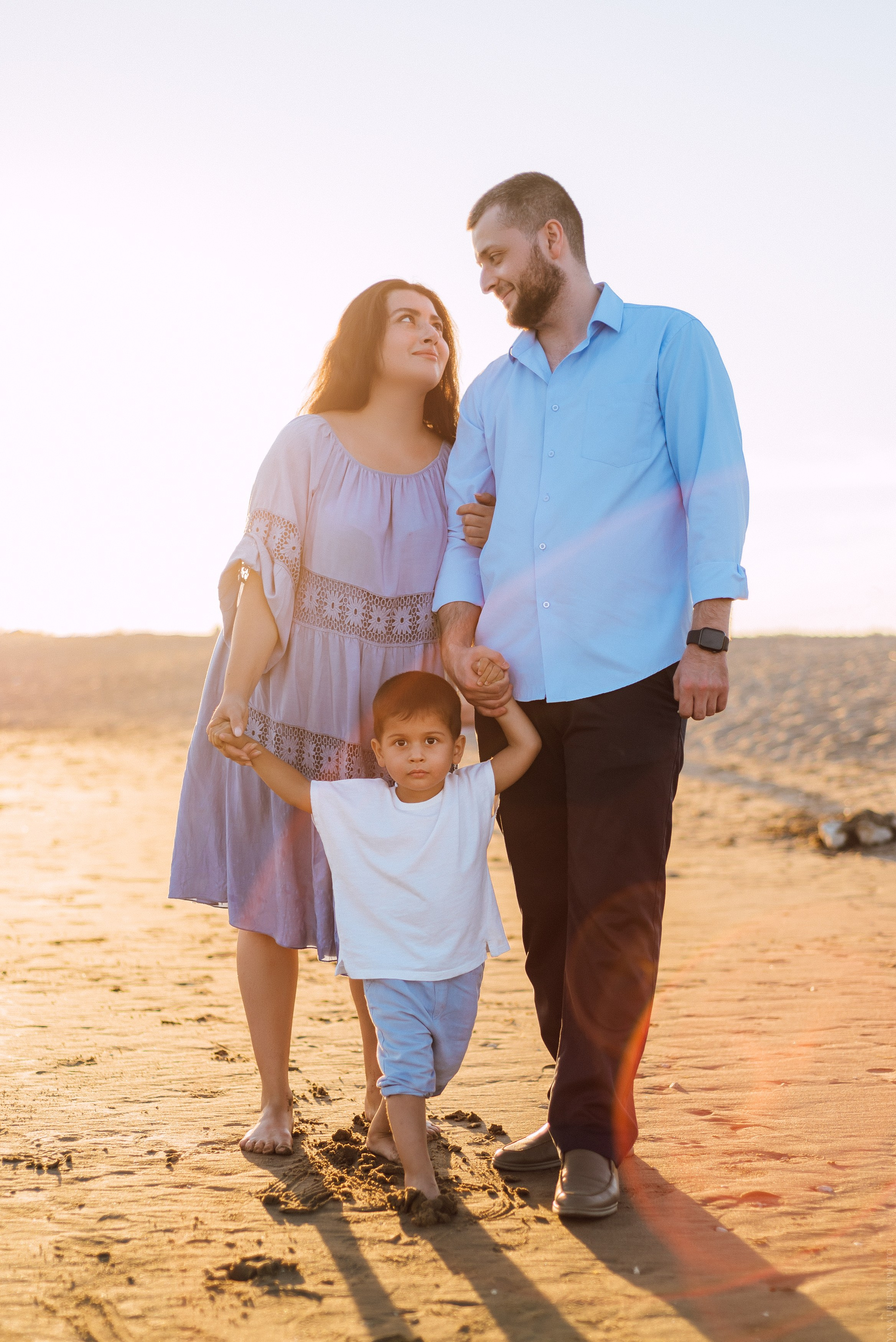 Семейный вечер на пляже. Свадебный и контент- фотограф в Тольятти, Самаре, Москве Яна Уруева